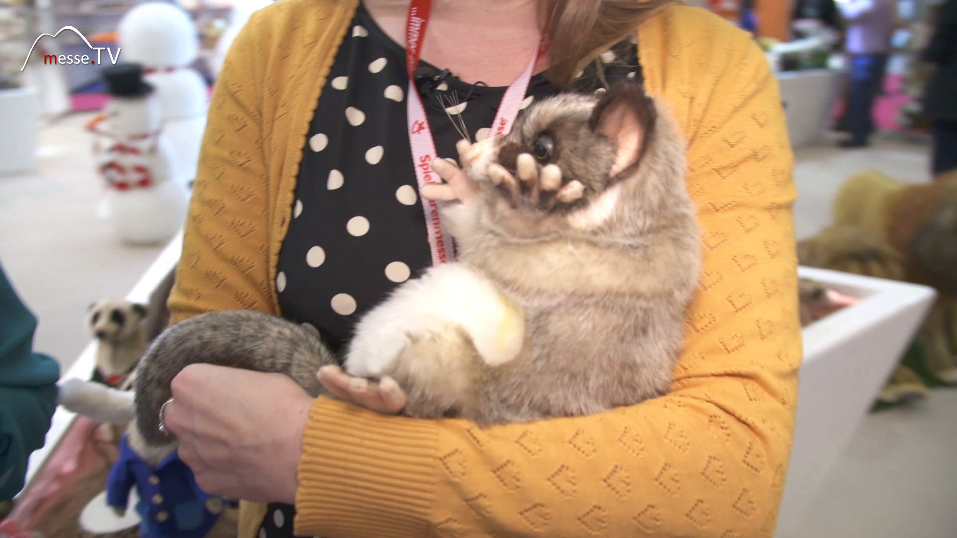 realistic stuffed animals hand puppet Hansa Spielwarenmese 2019