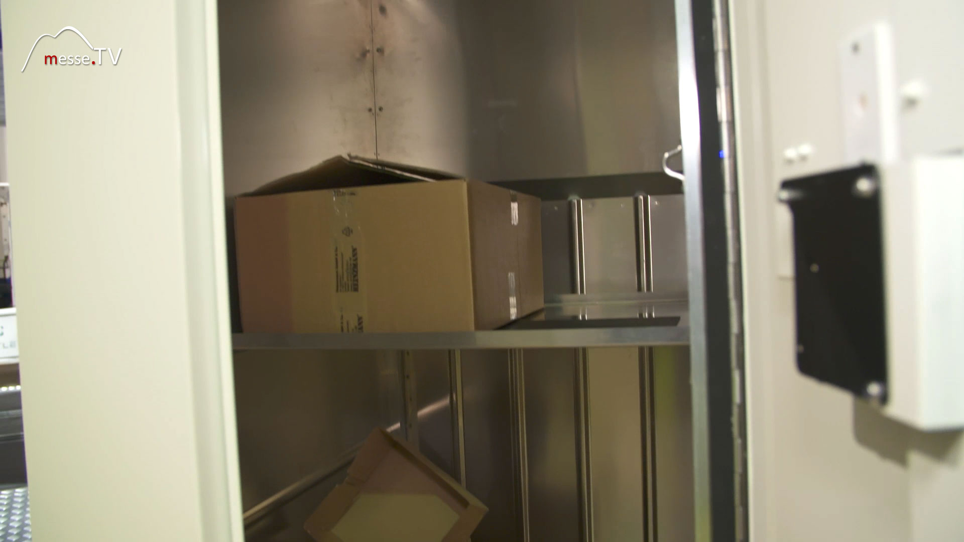 RYTLE Box delivery inside view