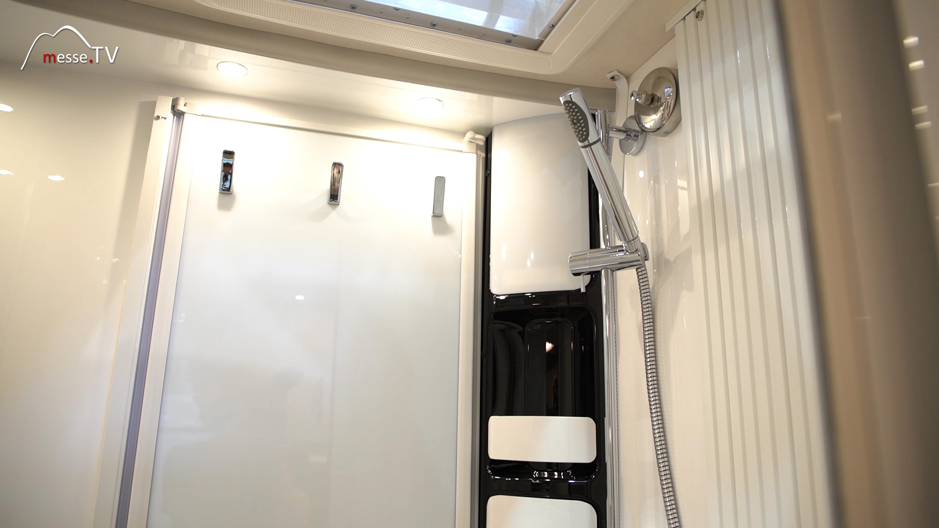 bathroom shower motorhome Hobby Caravan