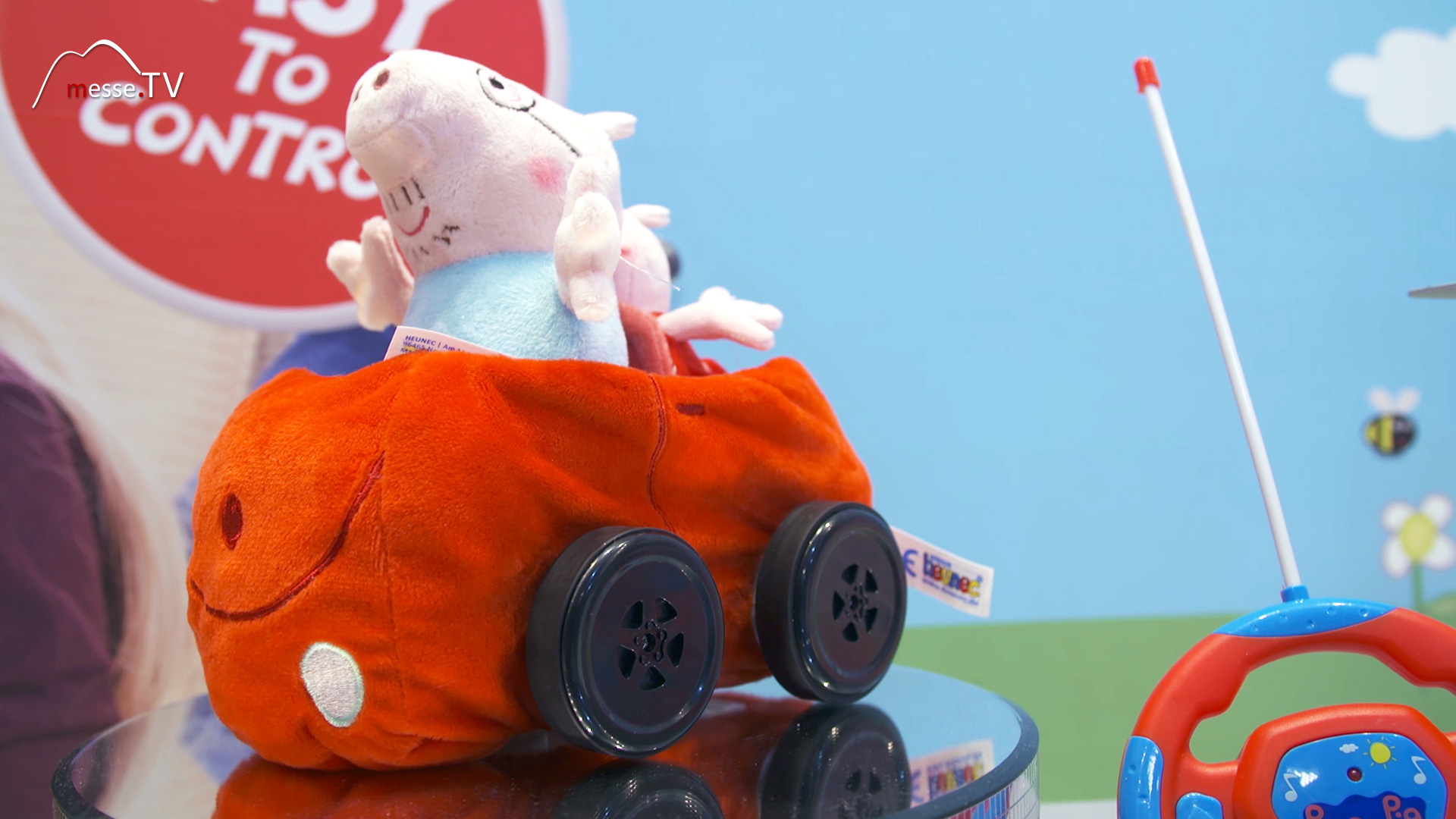 Peppa Pig remote controlled car made of plush