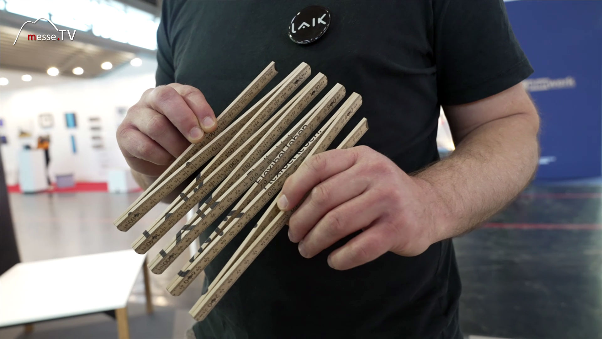 Extendable table LAIK determine your own length