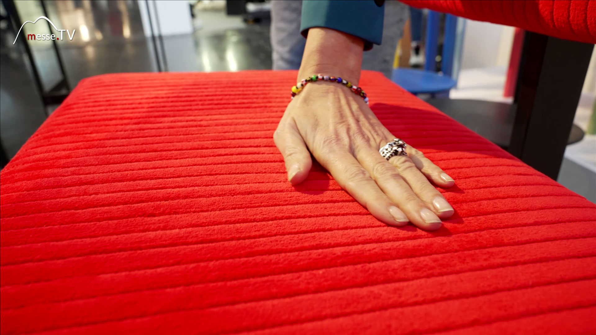 Handmade bench with velvet cotton covers