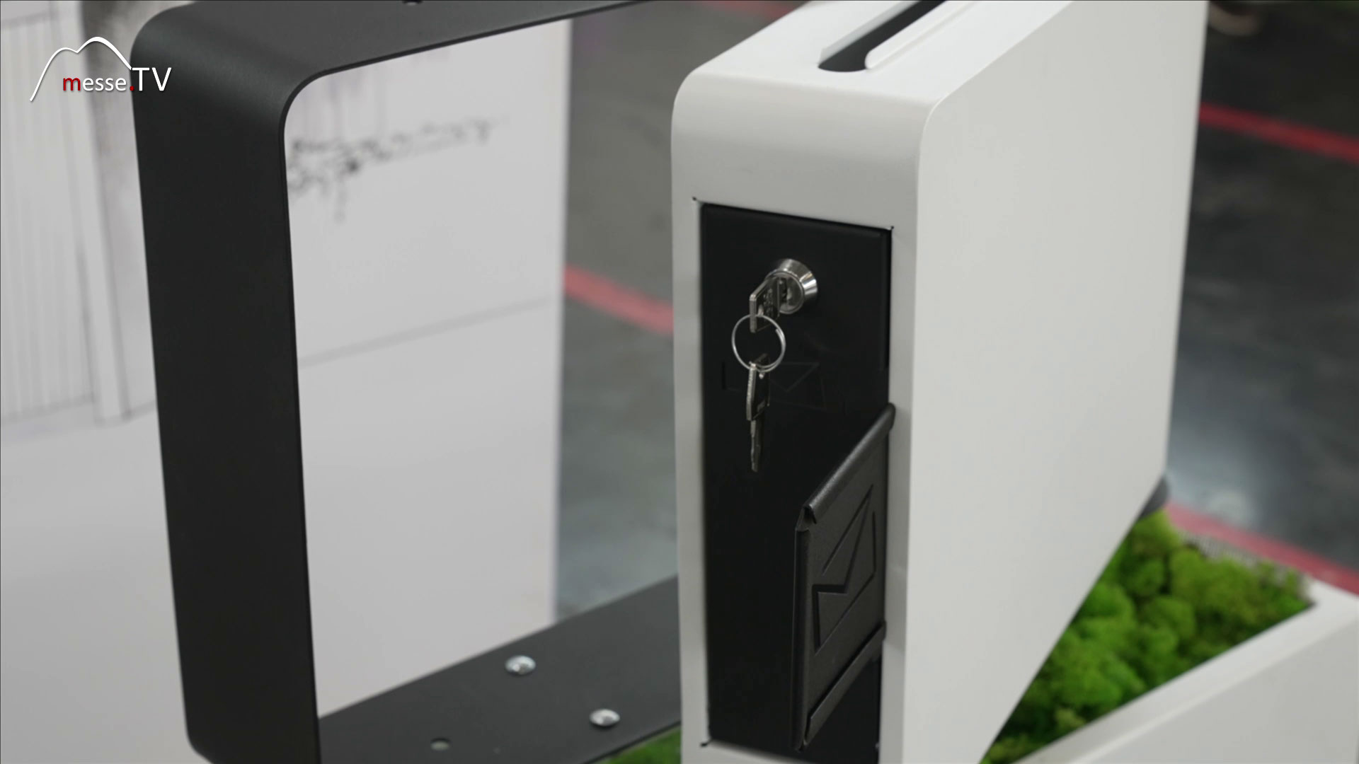 Mailbox Mail carrier