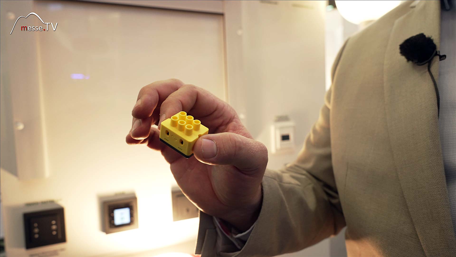 Minicomputer Internet of things Household