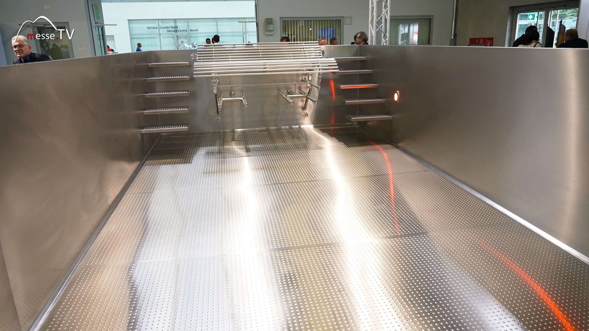 High quality prefabricated stainless steel pool BB Poolsystems aquanale 2023 Cologne