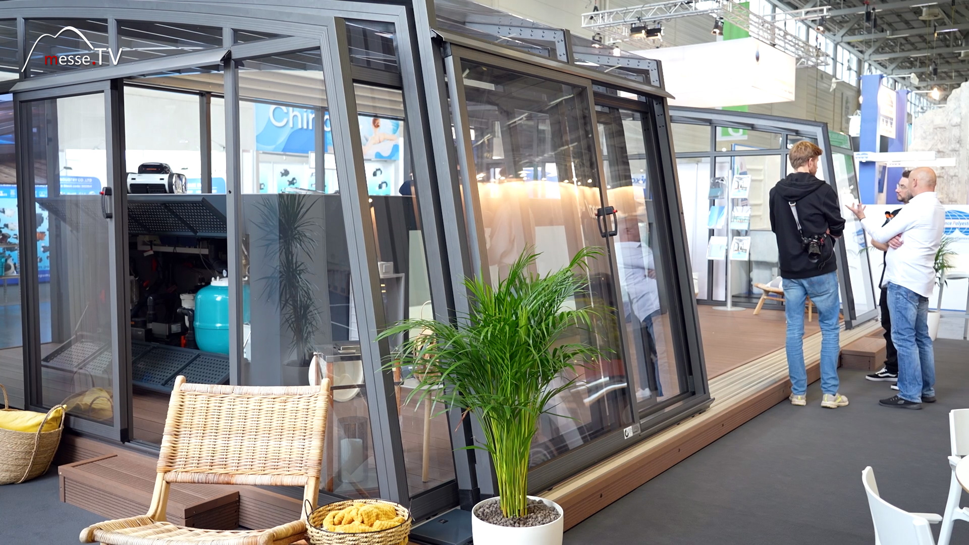 Pool covering Europool aquanale 2023 Cologne Fair