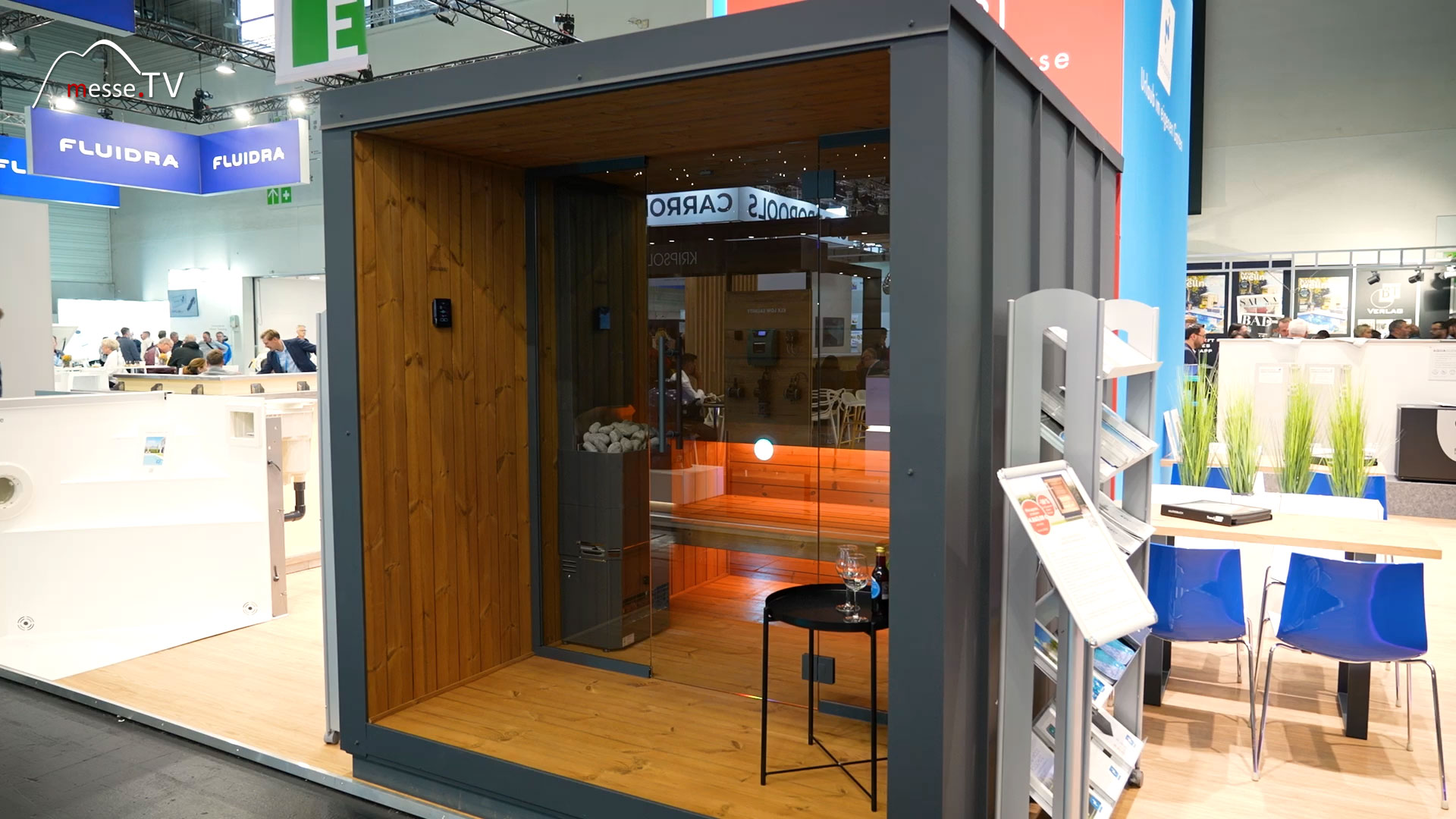 SAUNARI Outdoor Sauna Aluminum Thermal Pine