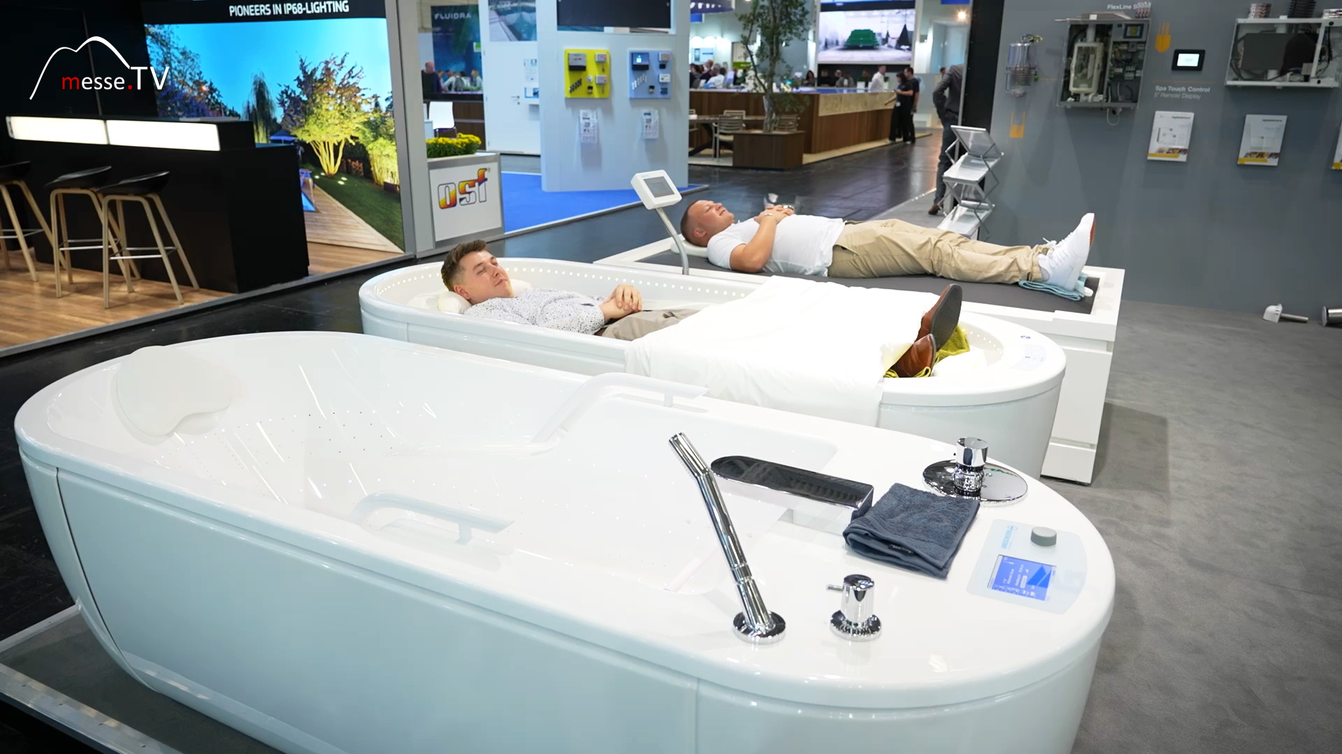 Unbescheiden devices for spa wellness swimming pool area