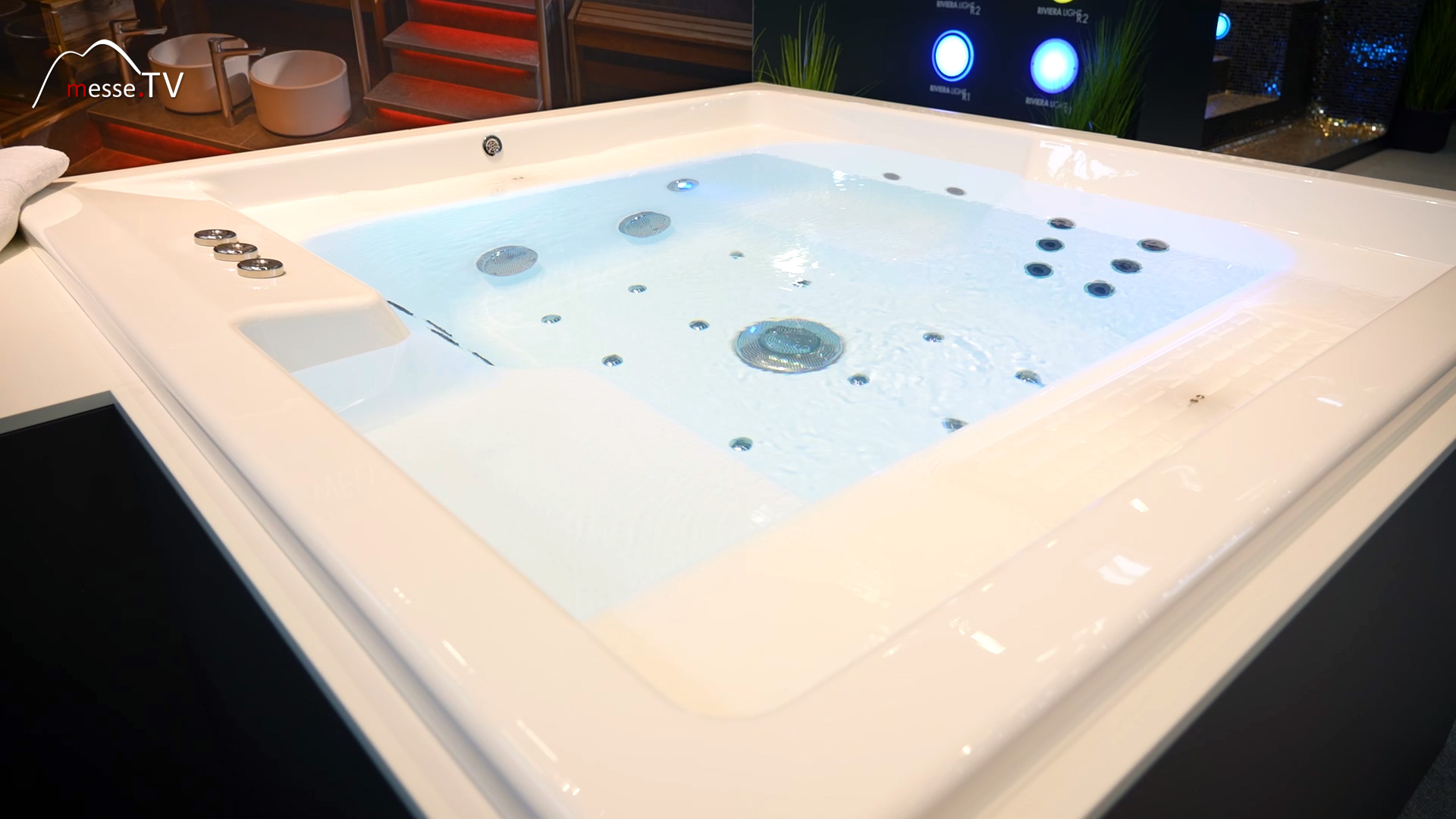 Whirpool Riviera Pool aquanale 2023