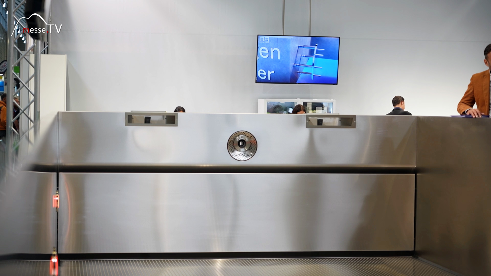 stainless steel pool with counter current system BB Poolsystems aquanale Cologne