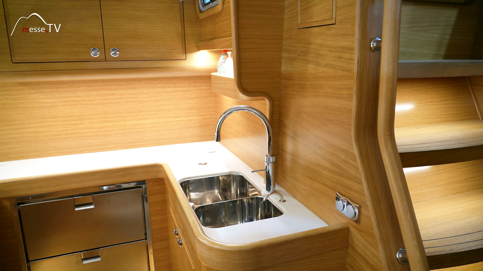 Hallberg Rassy one level interior galley