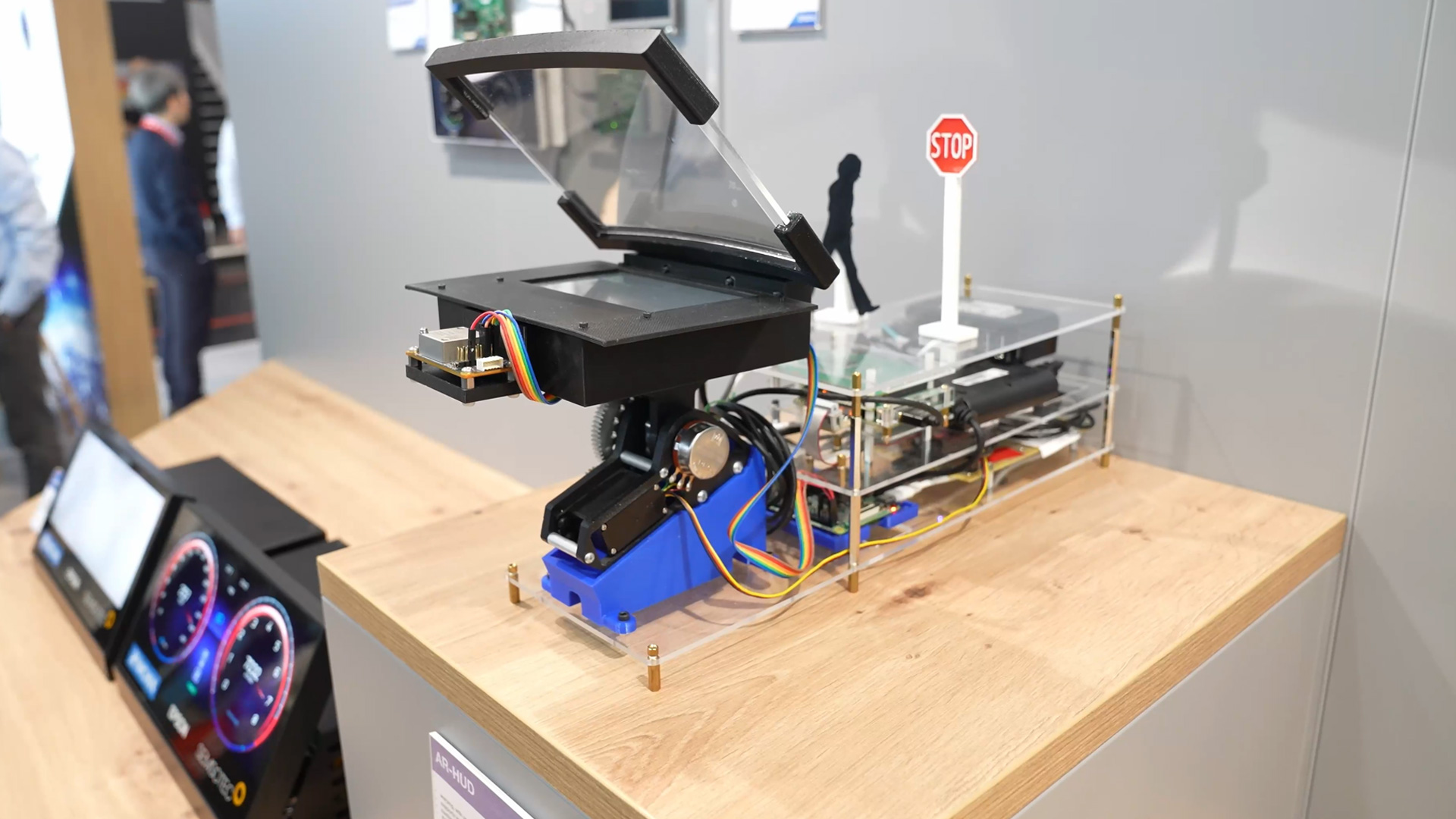 augmentation frame for frame in real time recalculate epson electronica 2024 trade fair munich
