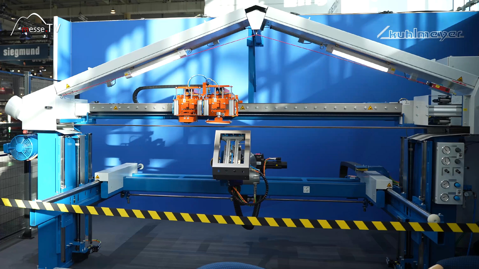 fully automatic solution for precise metal working kuhlmeyer euroblech 2024 hannover trade fair