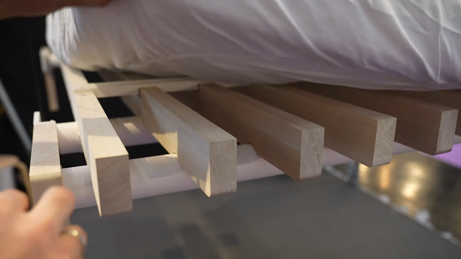 levitas bed by changing the pipes to make it broader or narrower
