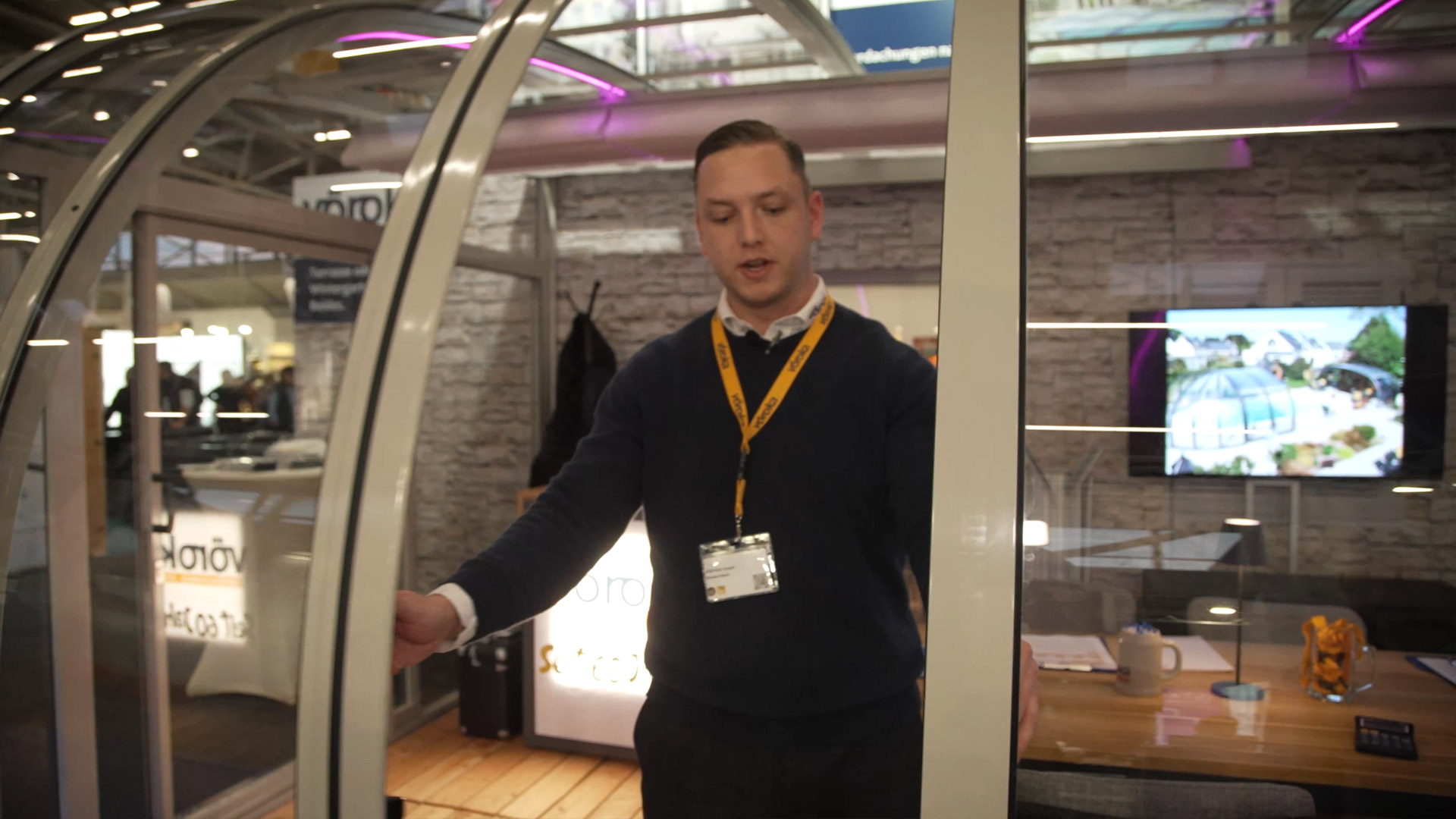 roofing system combines advantages terrace and conservatory