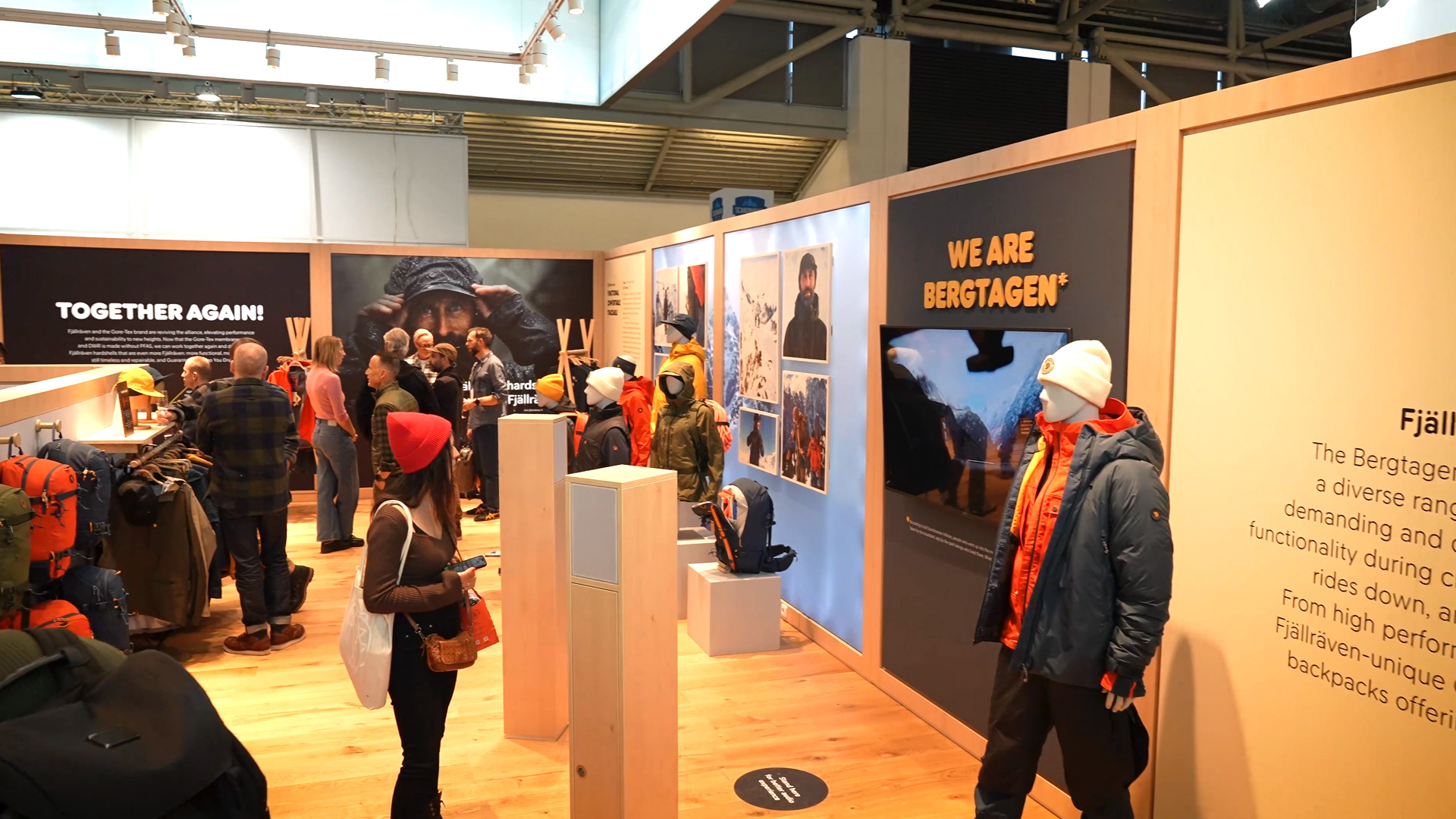 trends 2024 fjaellraeven bergtagen booth ispo munich