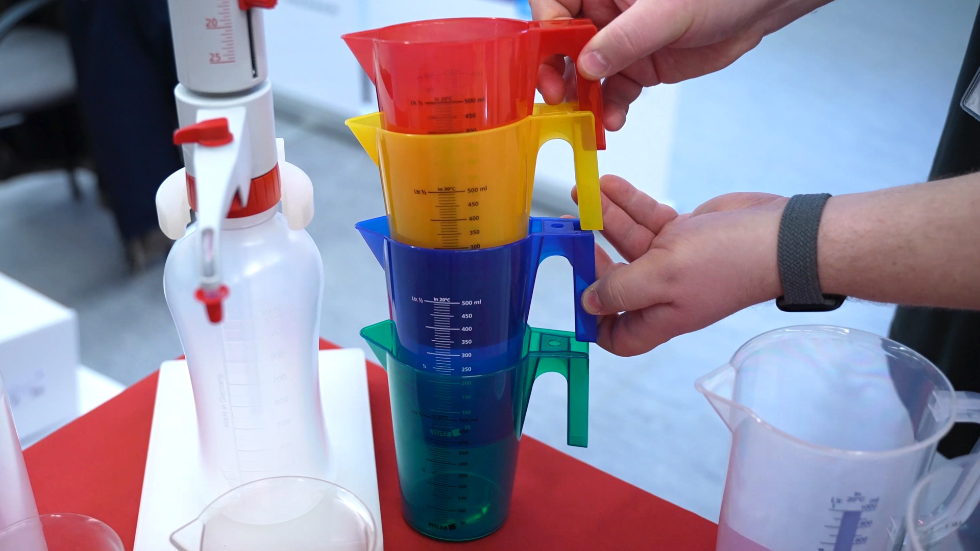measuring beakers colored stackable better visibility food safety vitlab