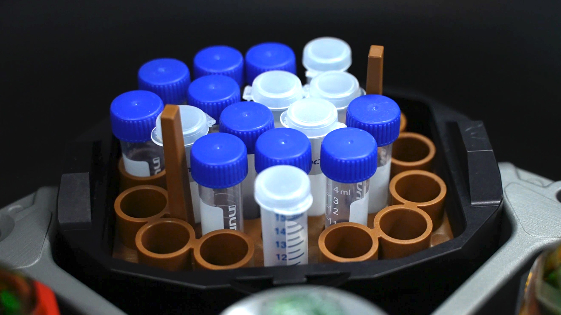 tx 1000 rotor allows tubes plates and bottles to be changed without hanging multifuge x4 pro themo fisher scientific lab supply 2024