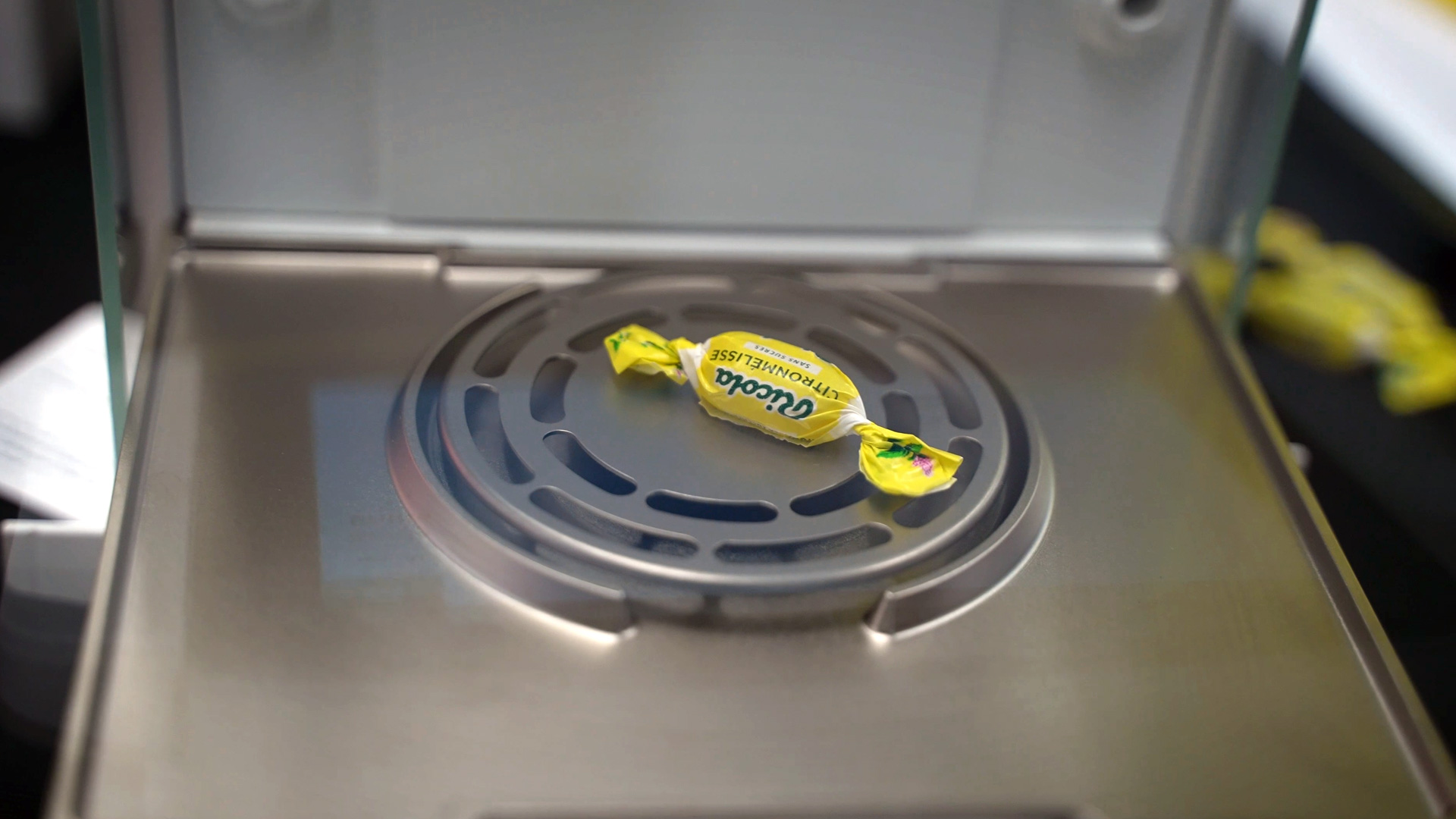 what weighs a ricola candy high precision scale sartorius cubis 2
