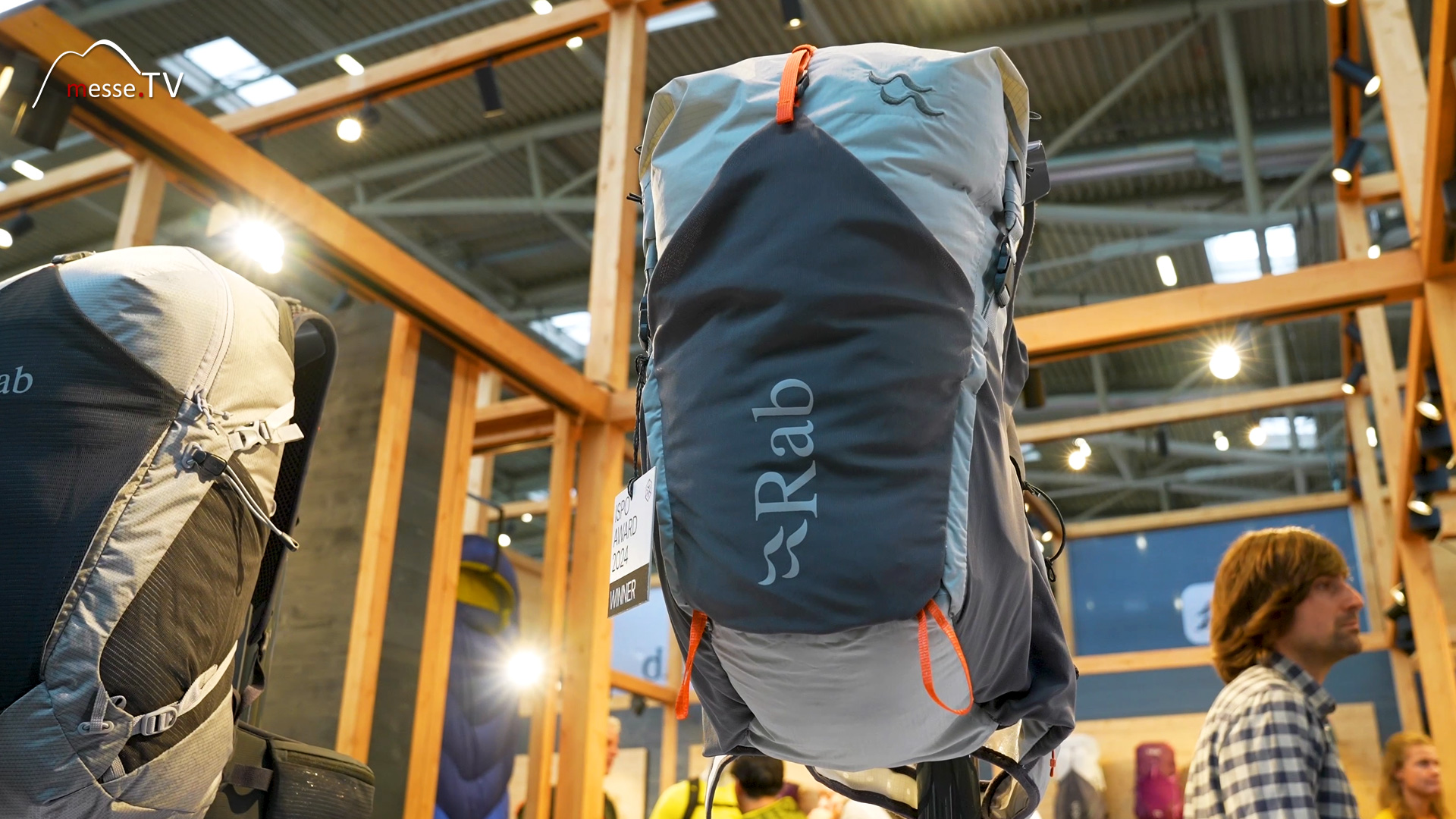 veil xp light running backpack hip belt outdoor by ispo 2024