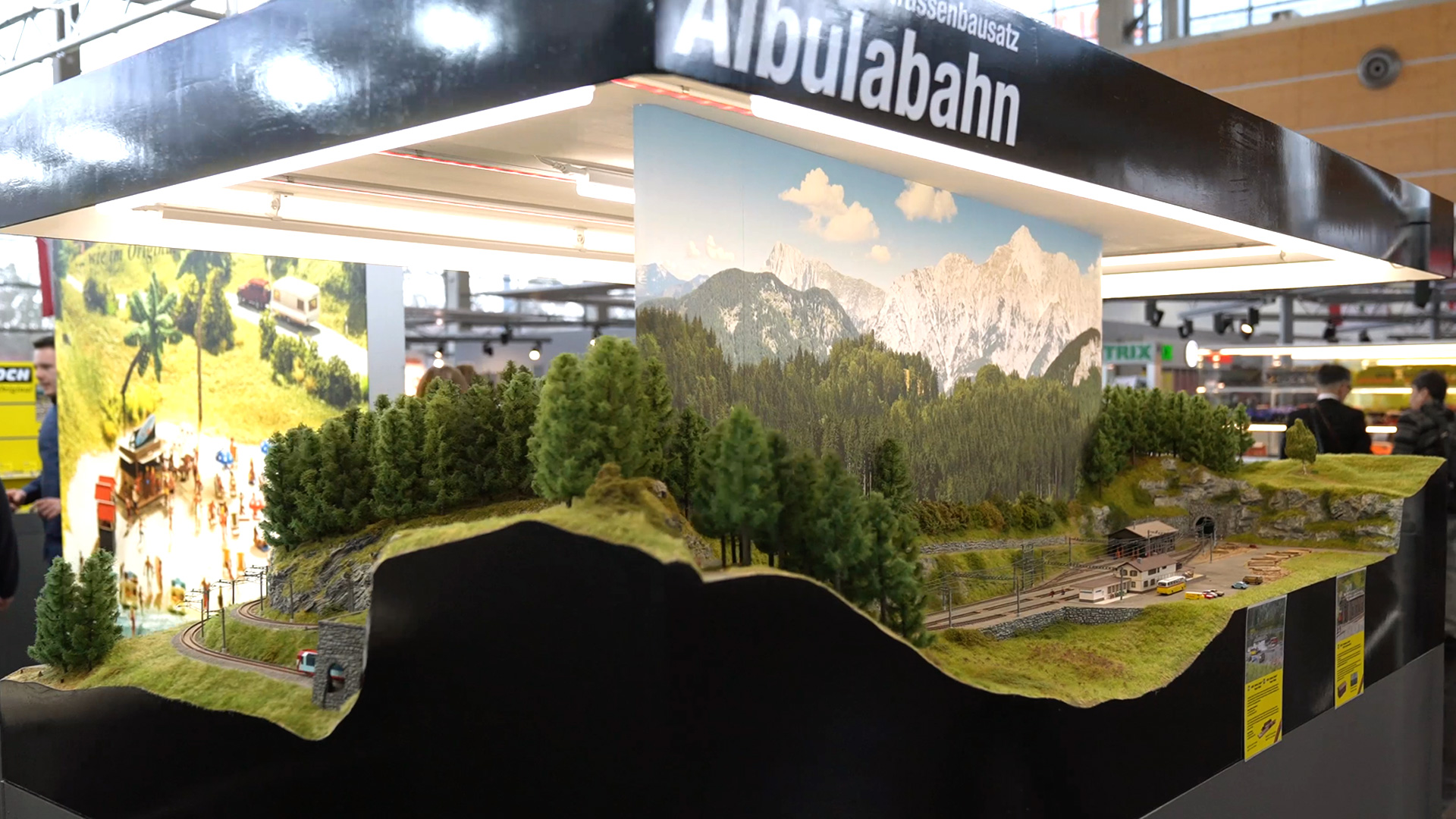 NOCH Spielwarenmesse 2024 Albulabahn