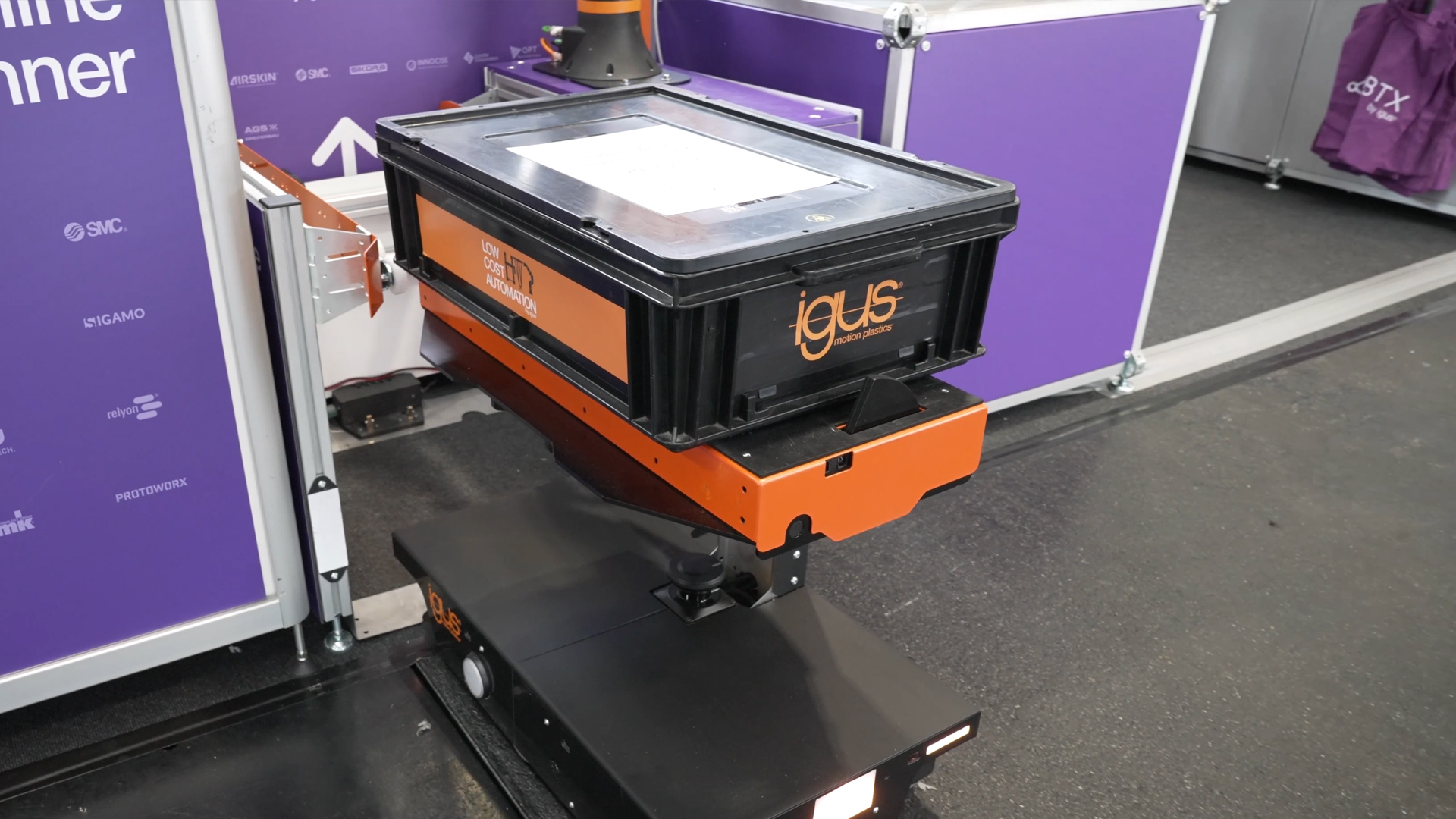 Automation Intralogistics Igus
