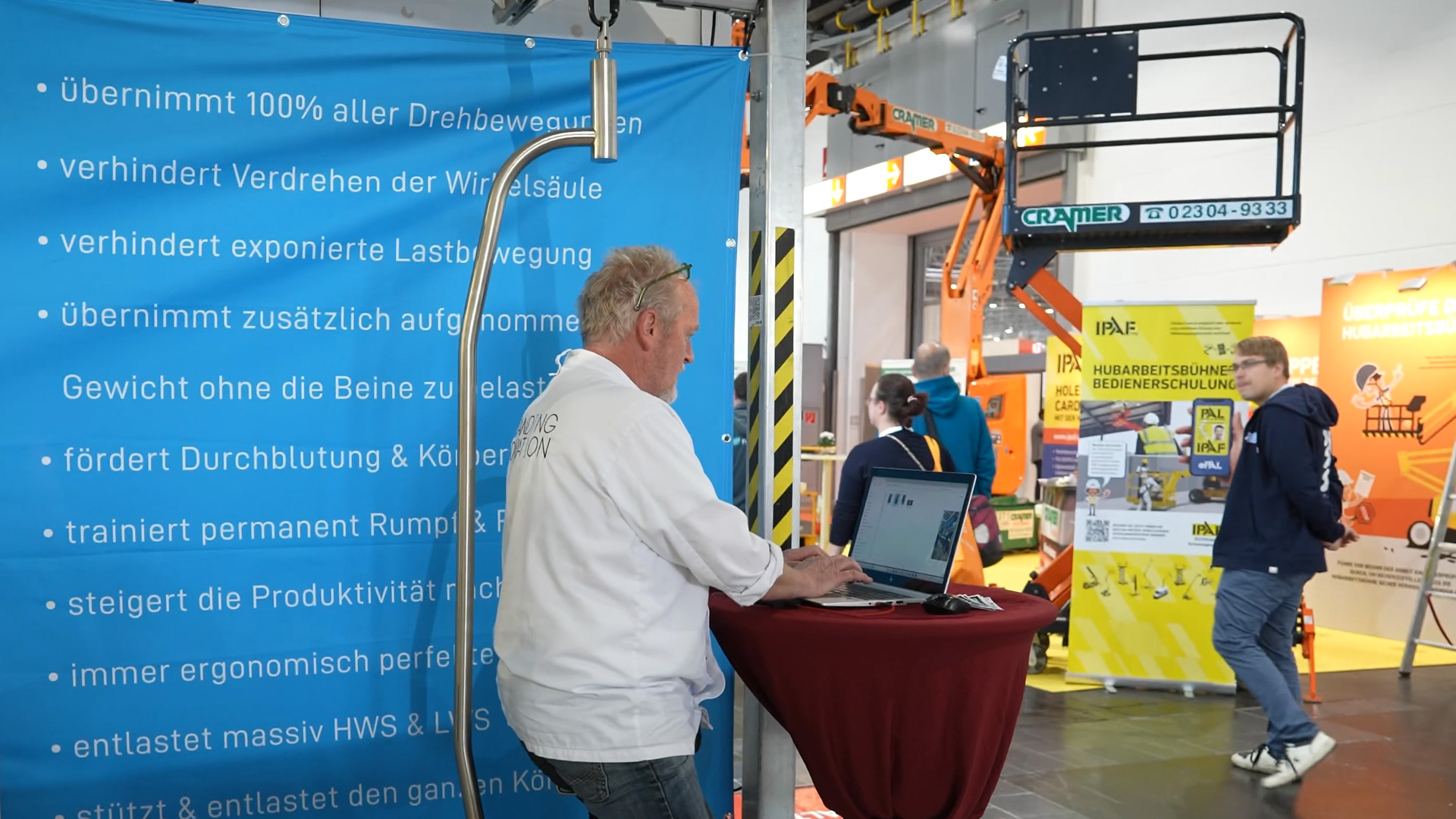 Standing Ovation ergonomic standing aid A A 2025