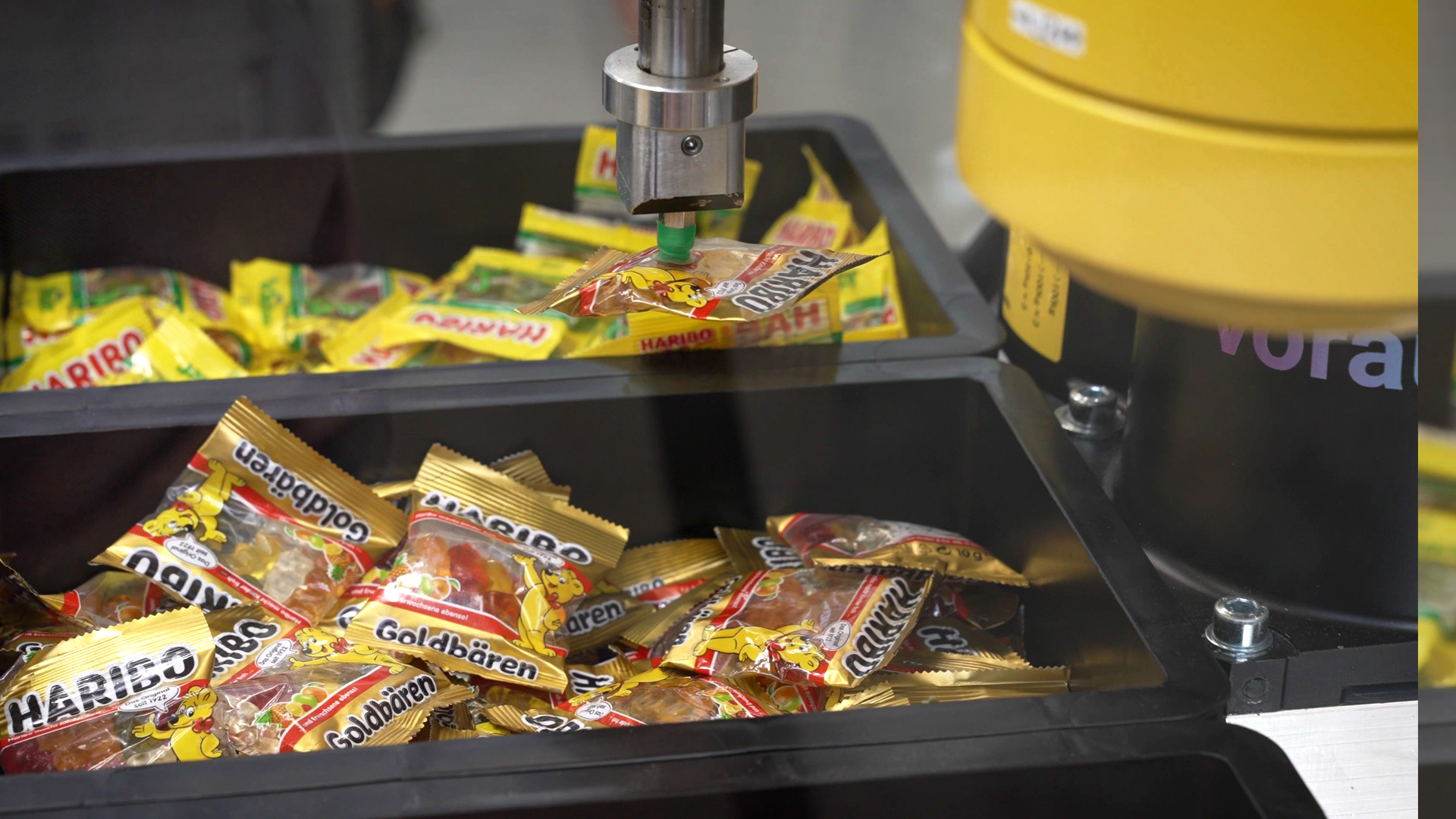 Automation in production with greater flexibility and high complexity