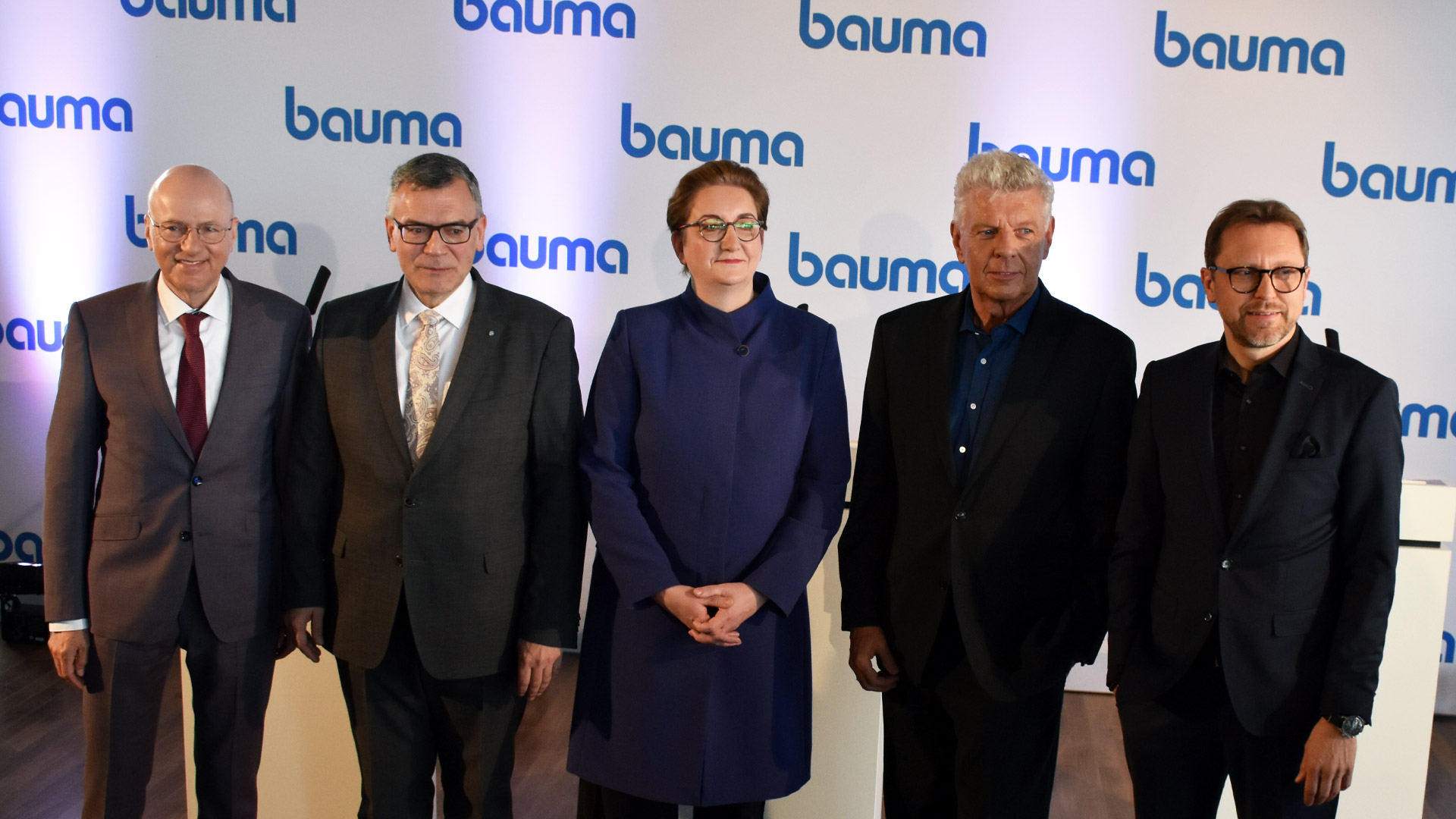 bauma opening minister of construction geywitz minister of state herrmann mayor reiter management munich exhibition center dr pfeiffer and rummel