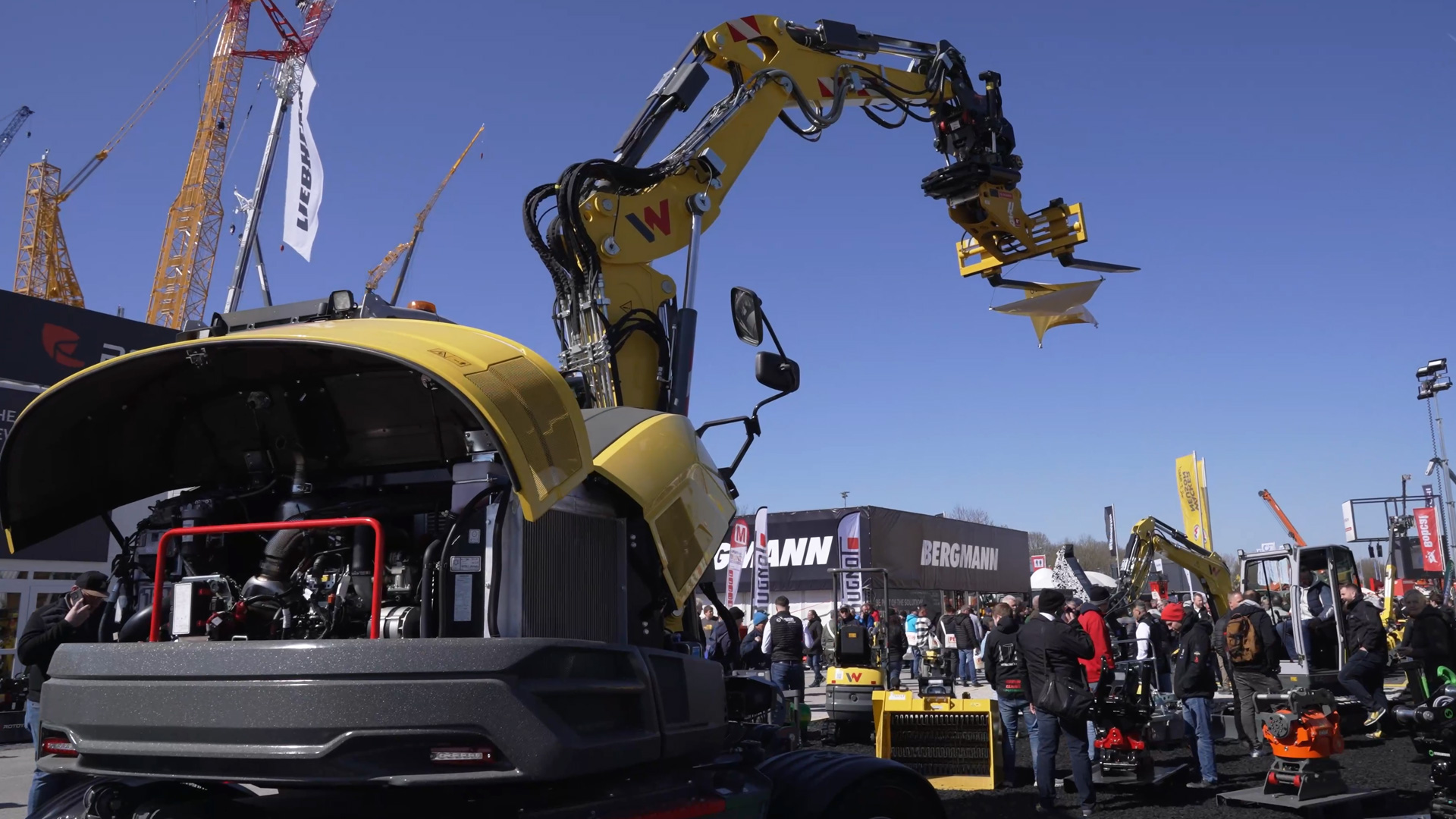 ew100 mobile excavator flagship wacker neuson