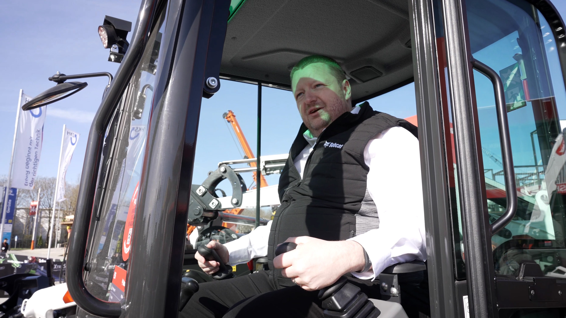 interview mini excavator e series carsten balzer doosan bobcat emea bauma 2025