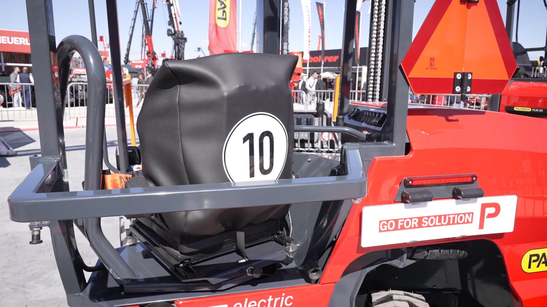 swivel seat palfinger truck mounted forklift