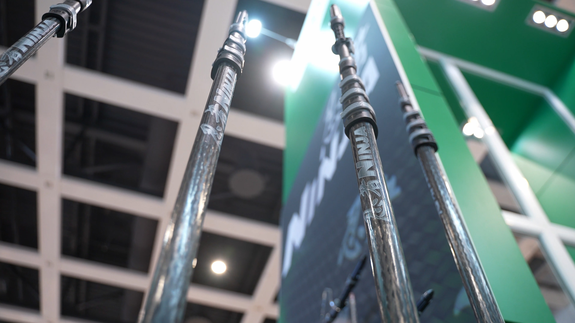 Carbon telescopic pole window cleaning Unger CMS 2025