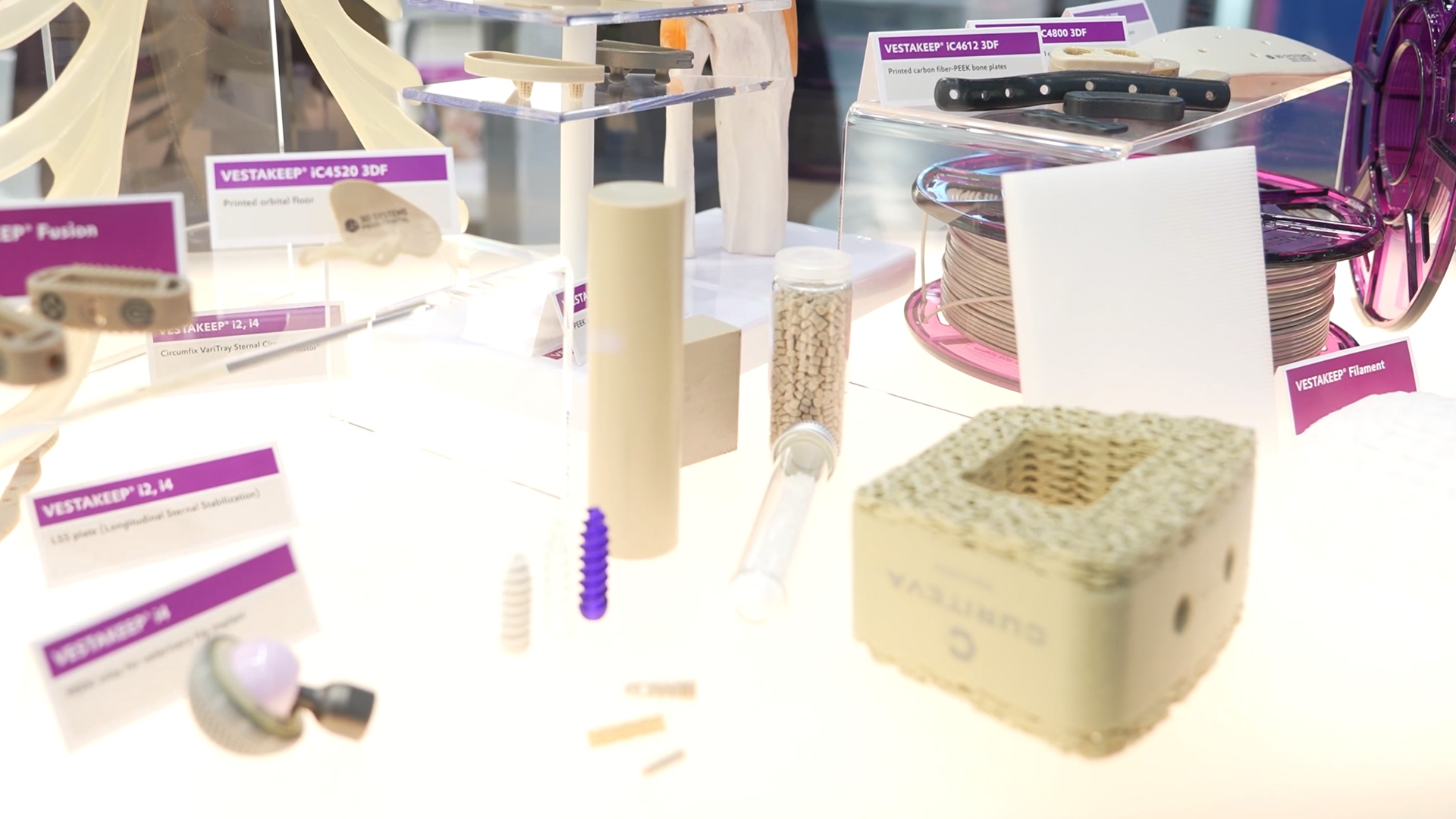 Evonik PEEK material development with carbon fiber Orthopedics