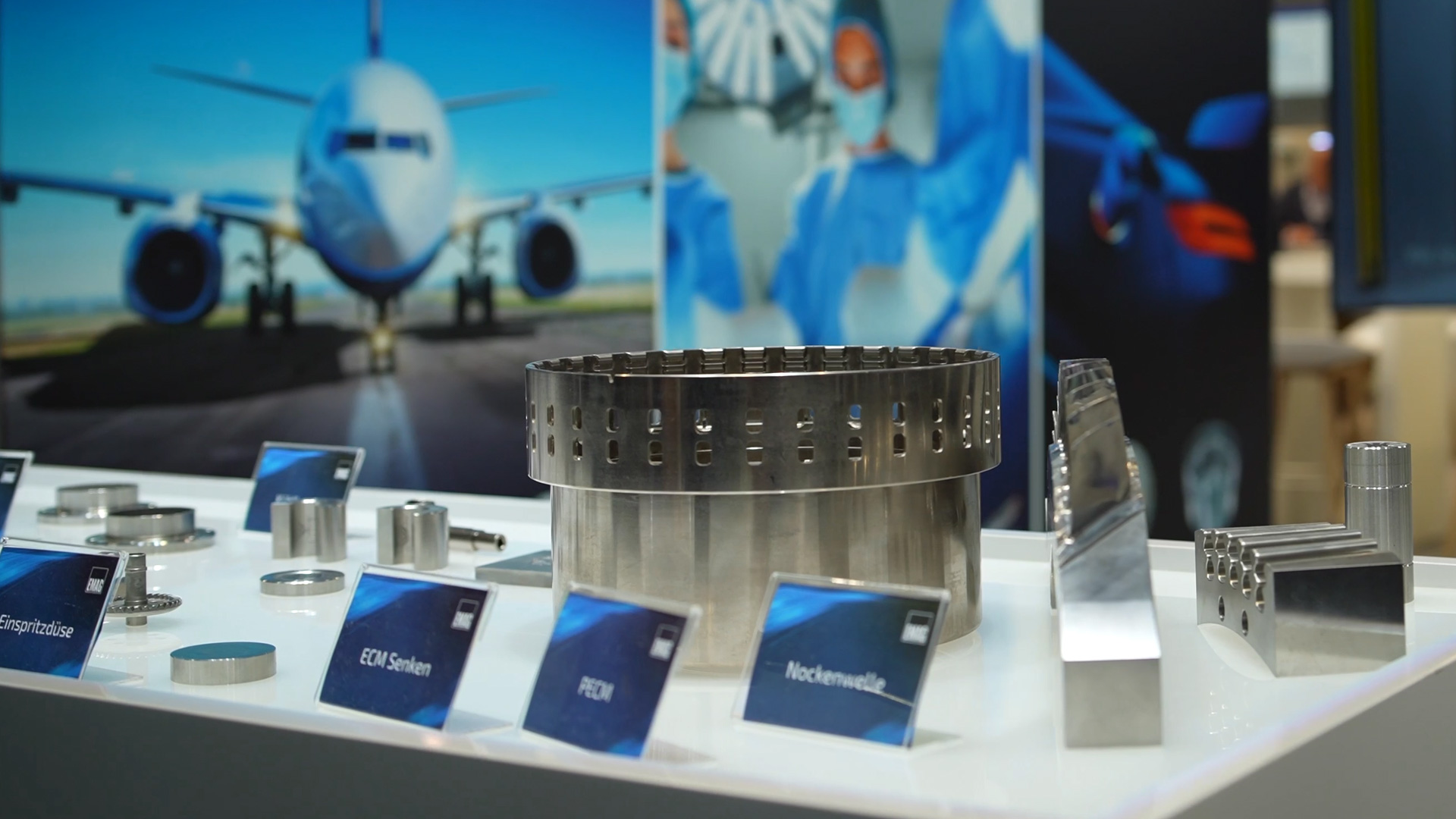 Metal components camshaft aircraft industry EMAG EMO