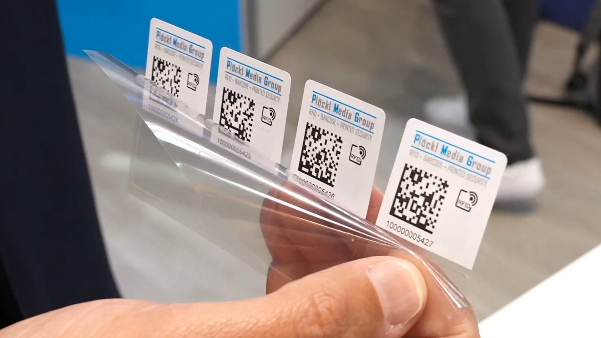 RFID codes without adhesive item monitoring