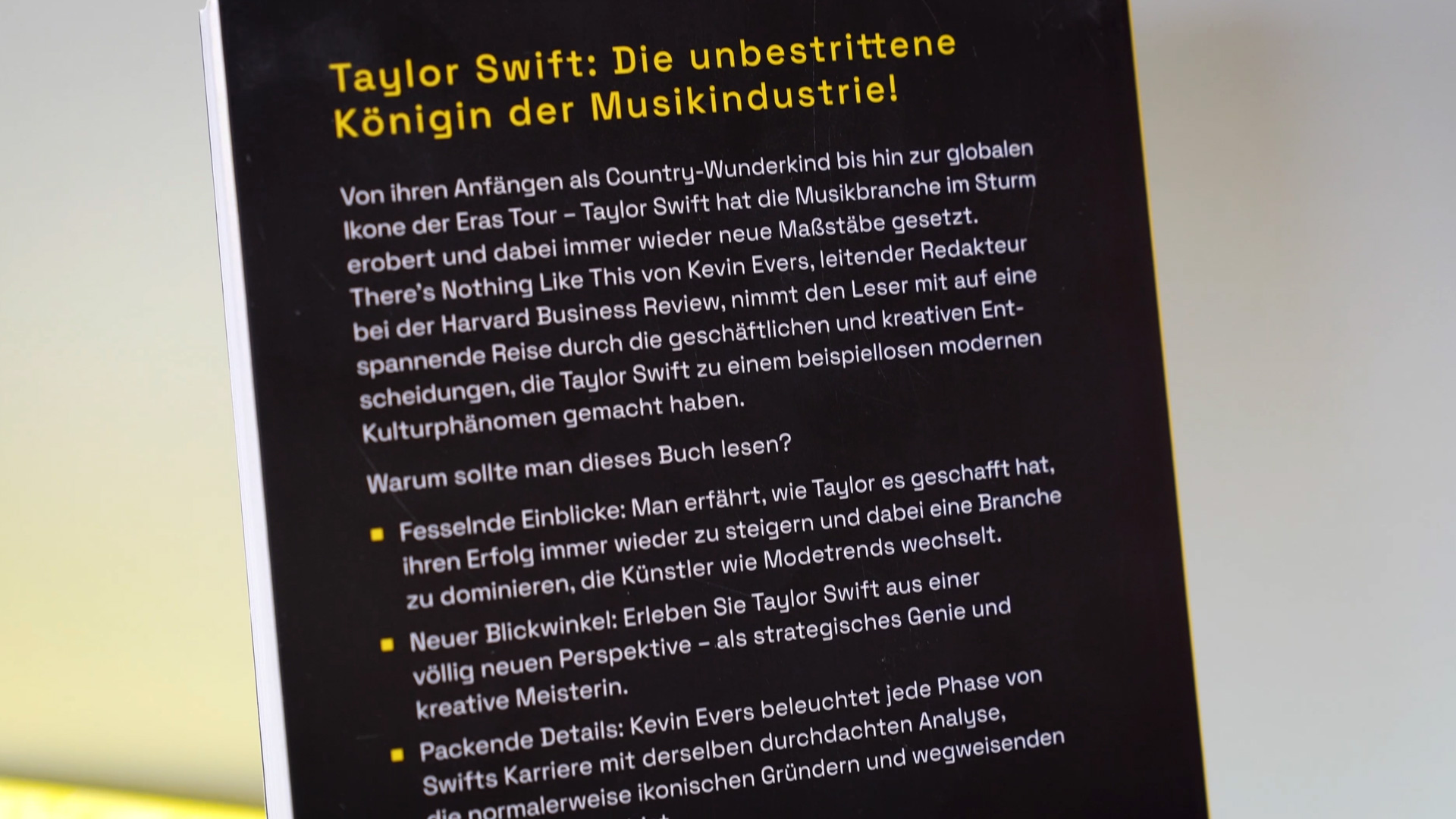 Blurb Taylor Swift Theres Nothing Like This Kevin Evers