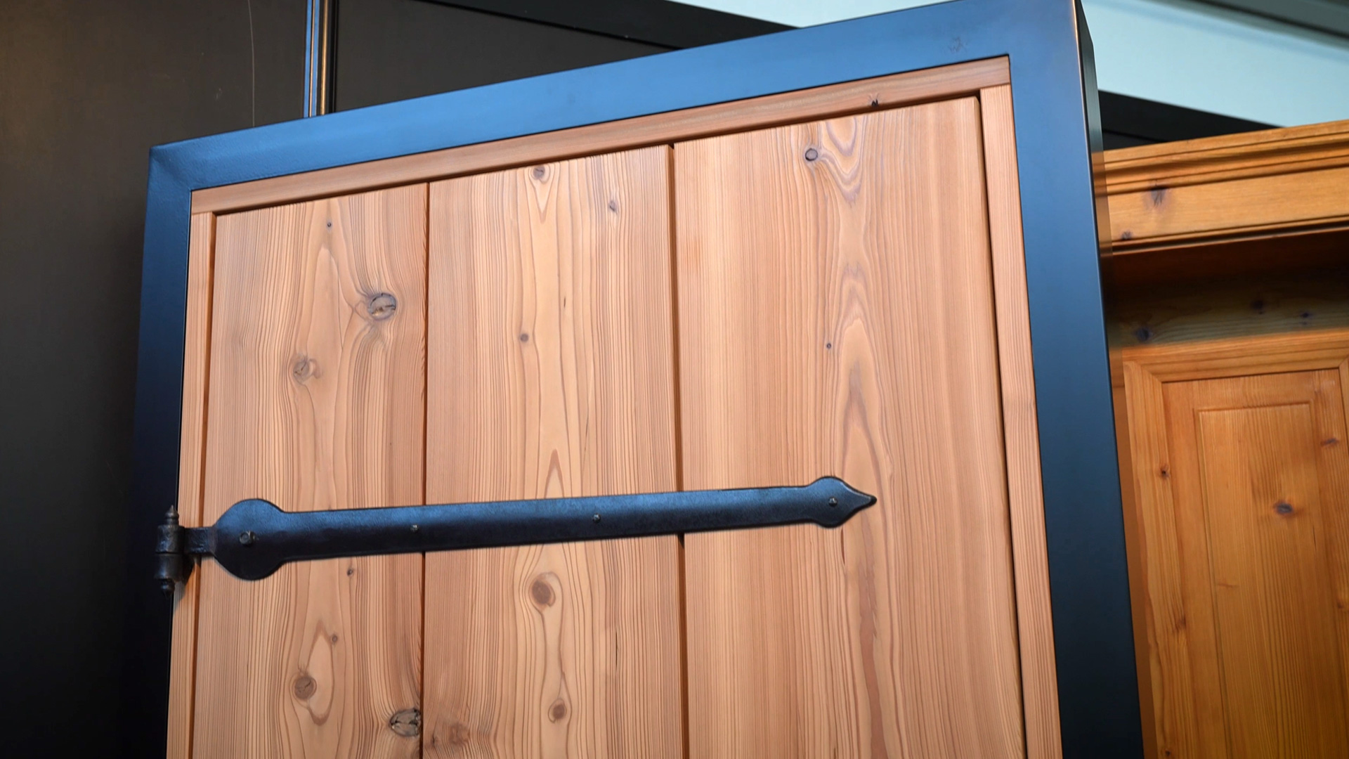 Glue free solid wood door fittings burr strip Haberl