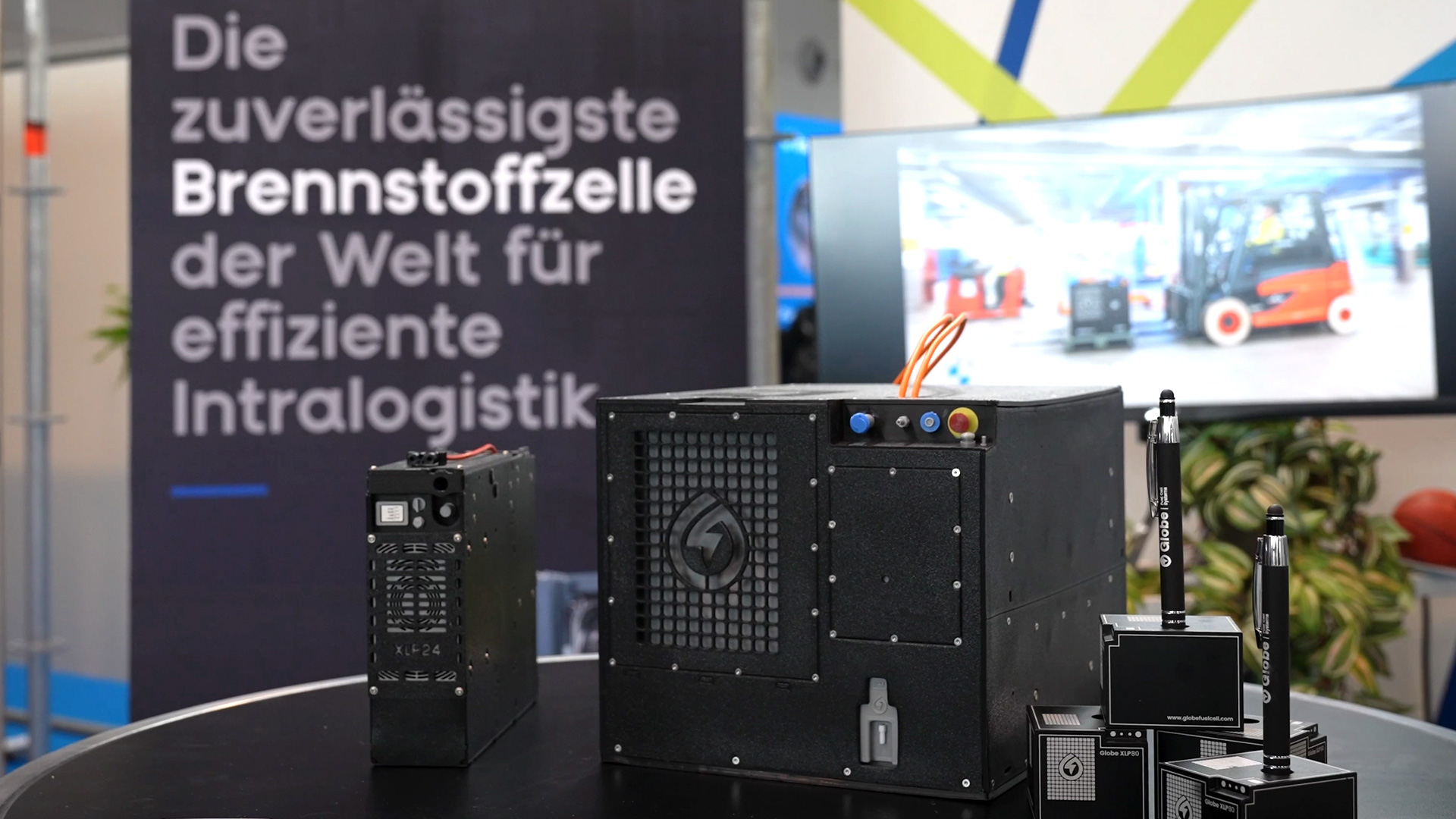 Globe fuel cells as an alternative to conventional batteries hy fcell