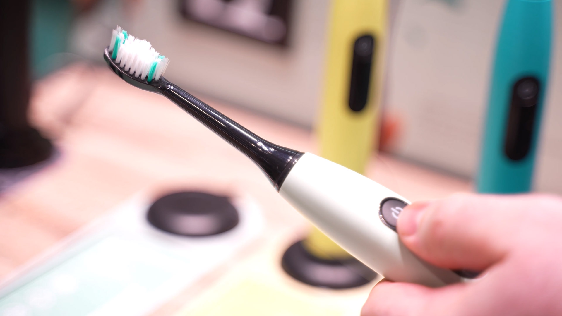 Price performance advantage sonic toothbrushes Beurer
