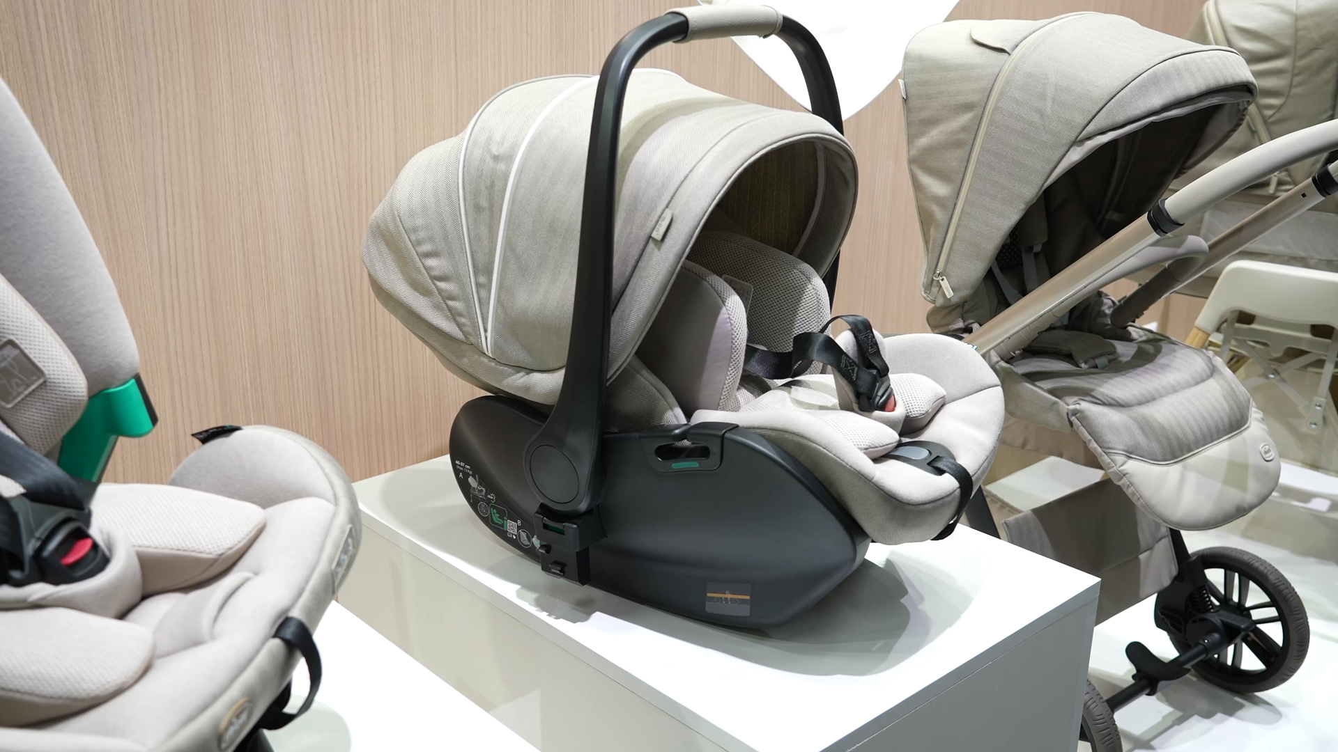 Chicco modular baby car seat system also offers safety in the car