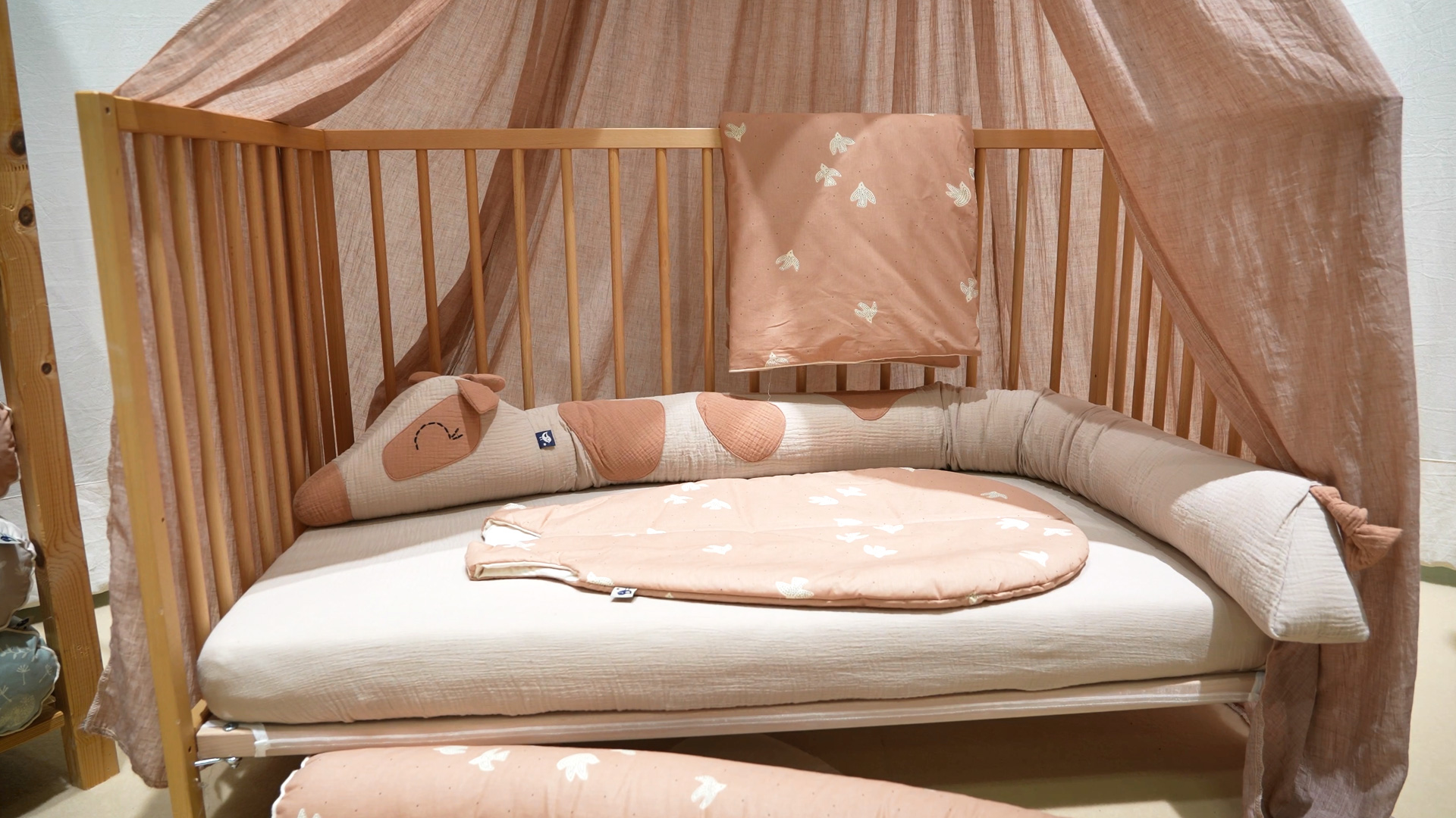 Julius Zoellner new animal bed snakes for children and teenagers 2025