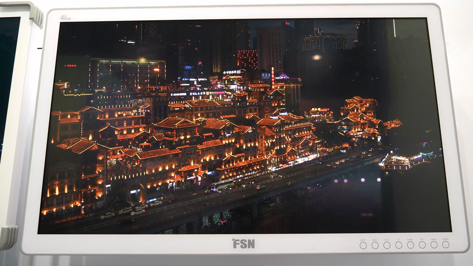 Mini LED display medical technology improves surgical visibility