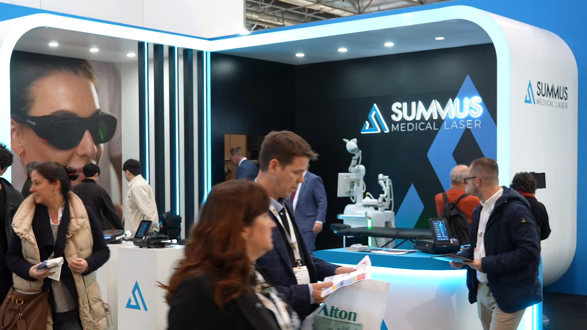Summus Medical Laser Medica 2025