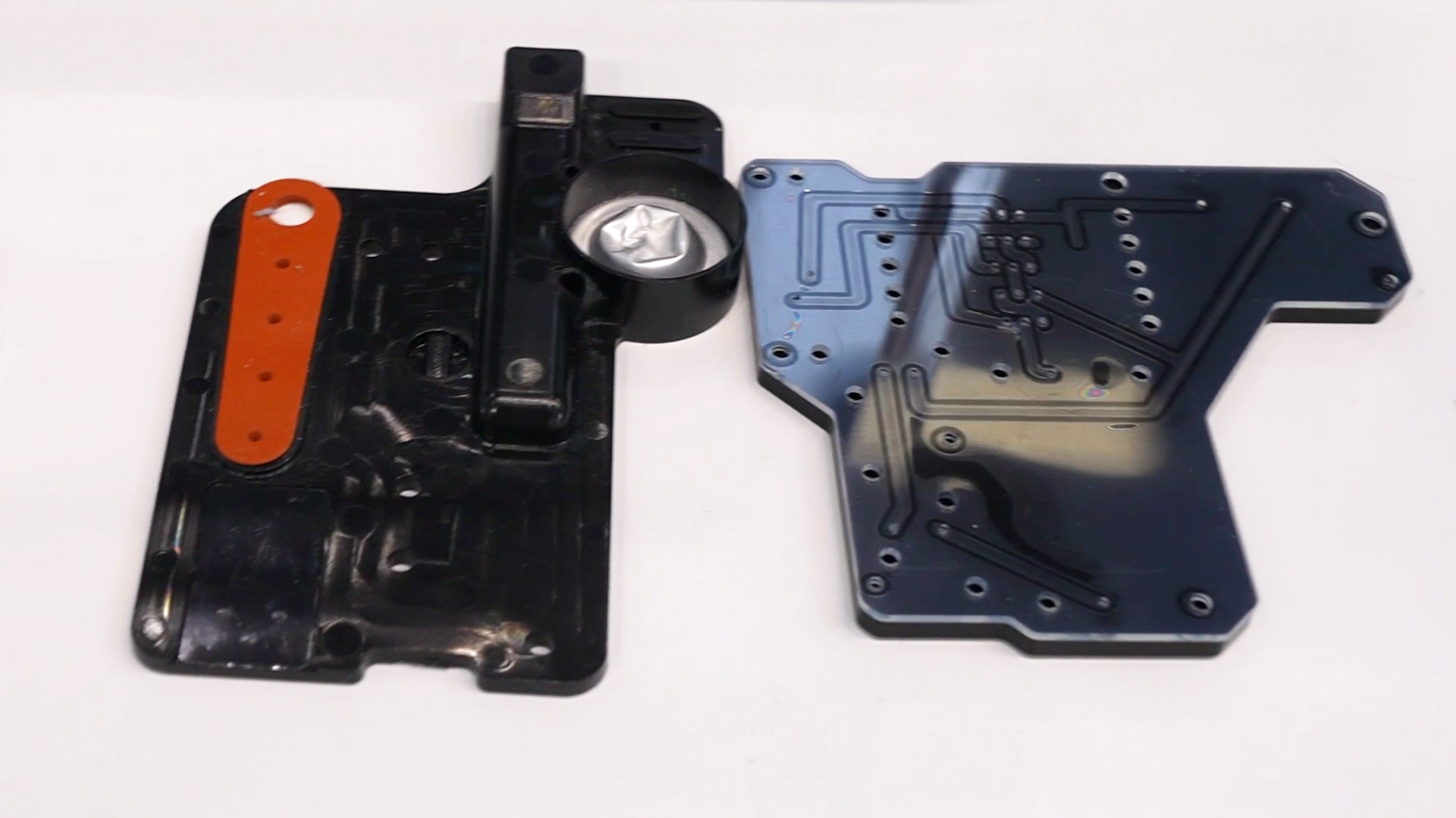 Disposables cassette chips with microfluidic channels