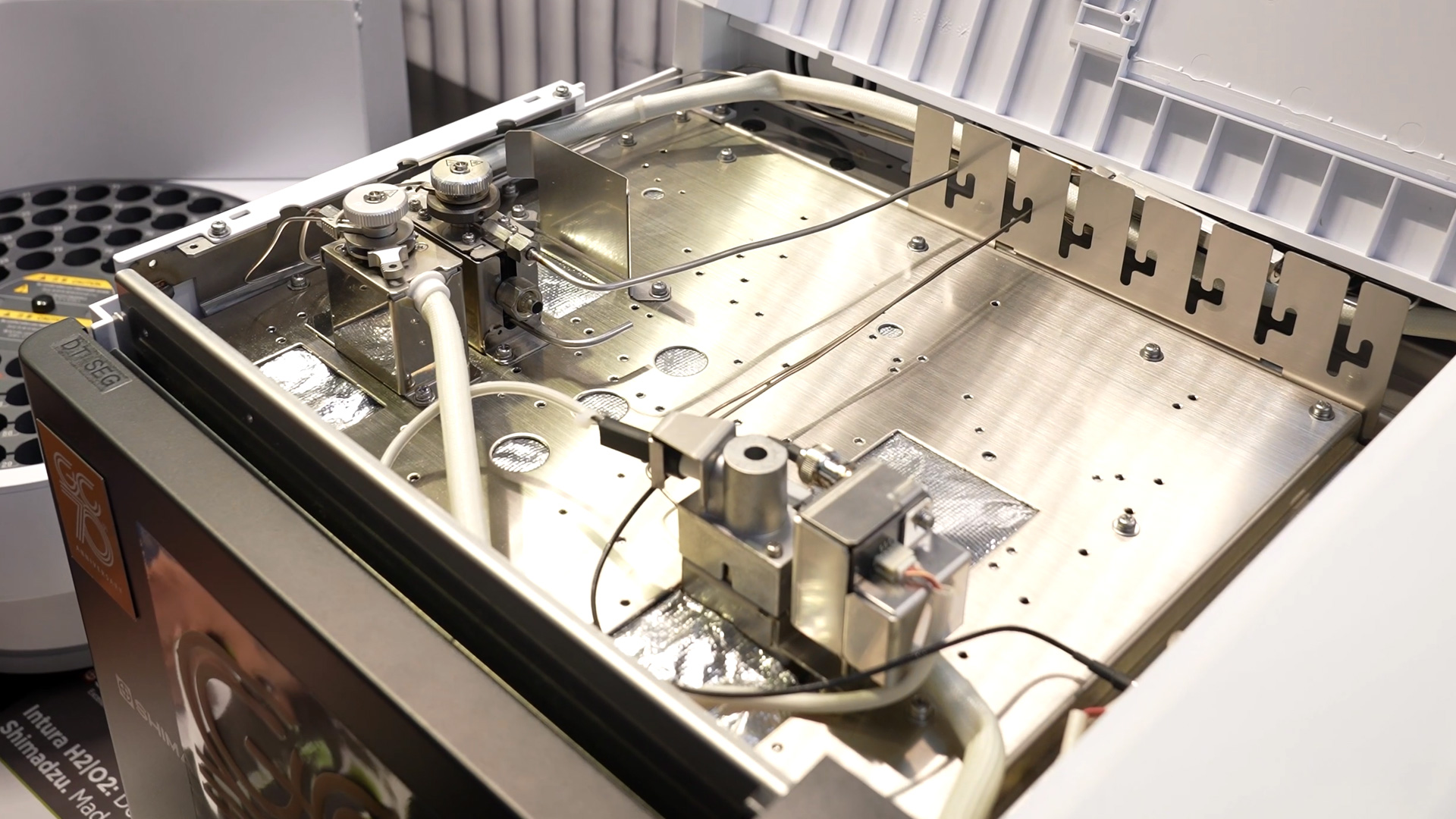 FID detector as robust workhorse in laboratory operation