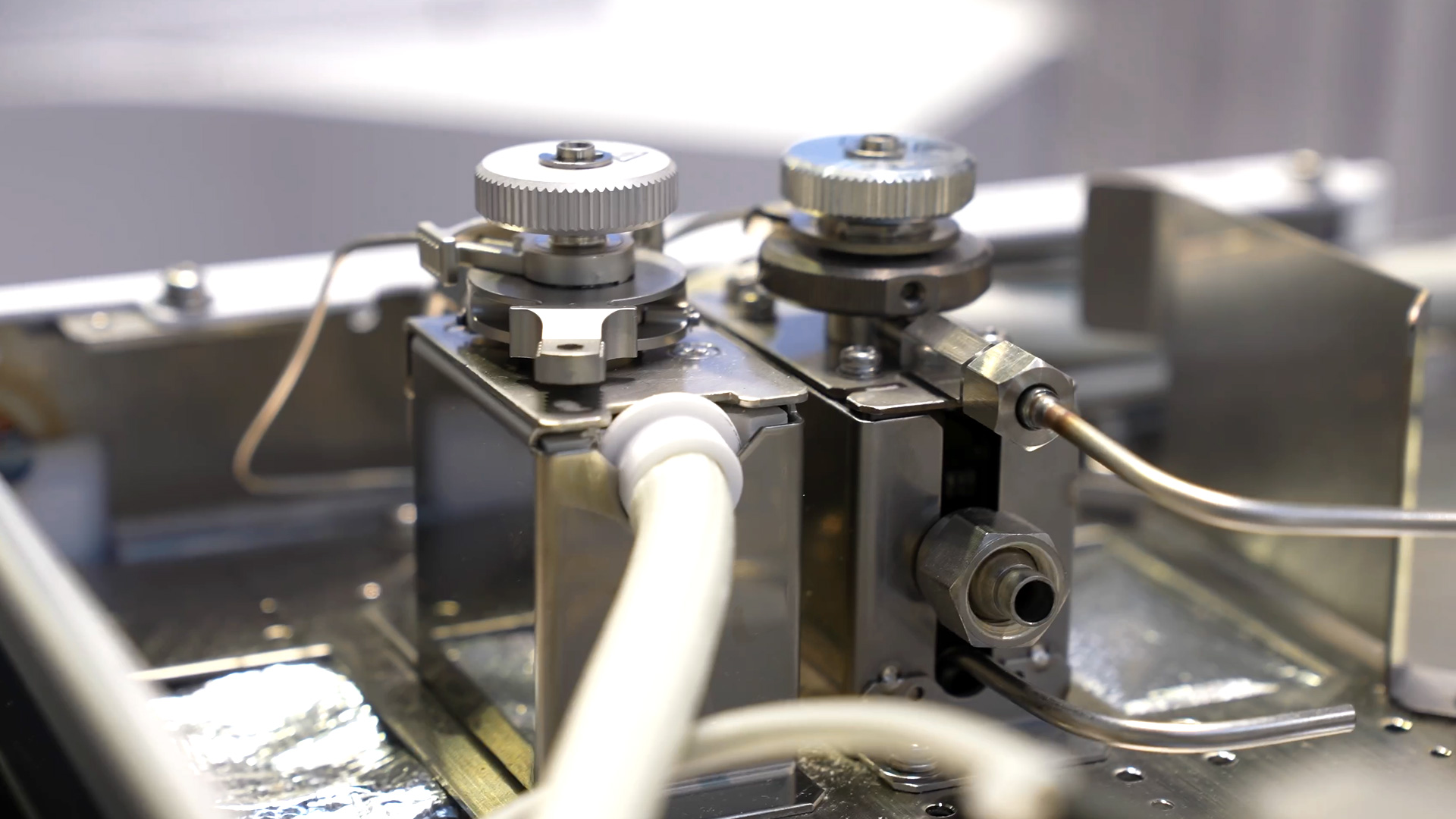 Gas chromatograph GC 2060 device for laboratory with water