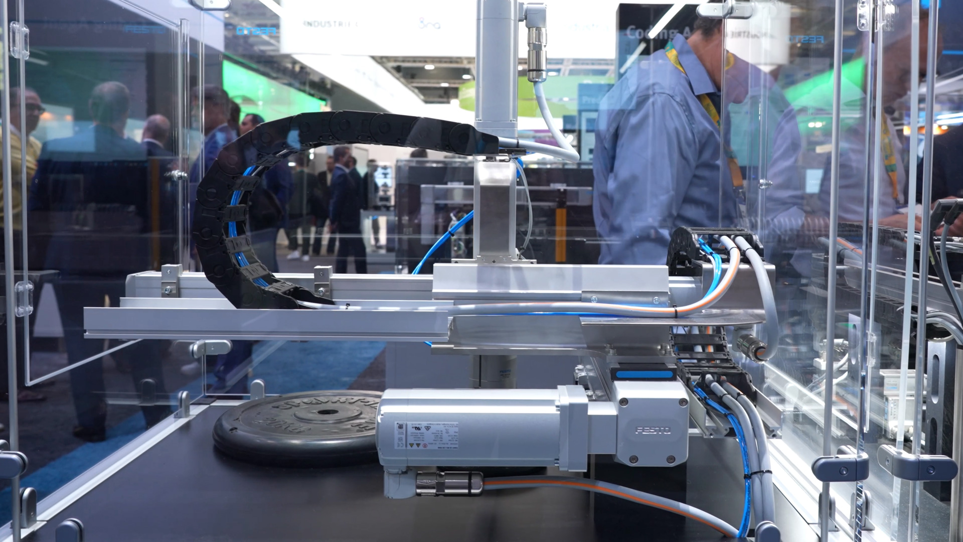 Configurable boom handling as a system for applications