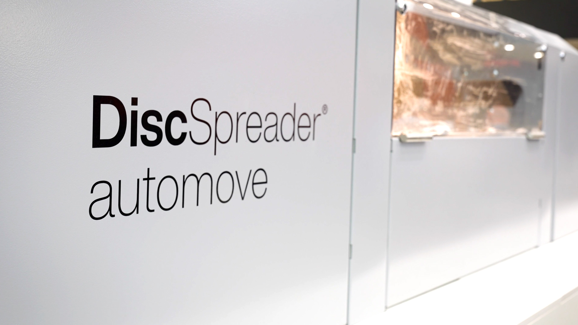 DiscSpreader automove patented disc distributor
