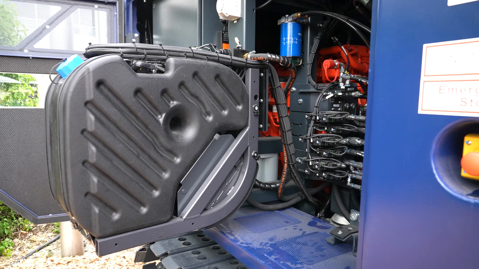 Twin shaft shredders with diesel drive or with electric drive